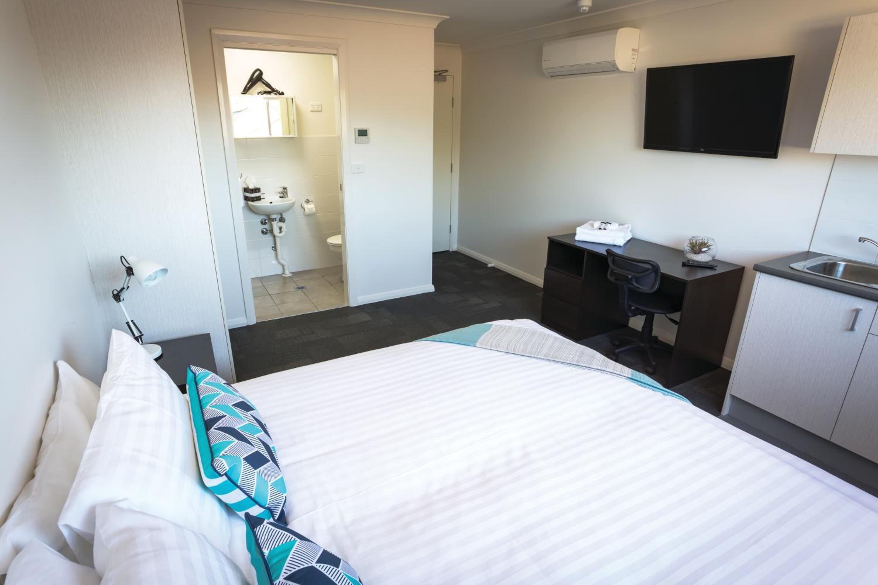Deluxe Double Room - Photo 3