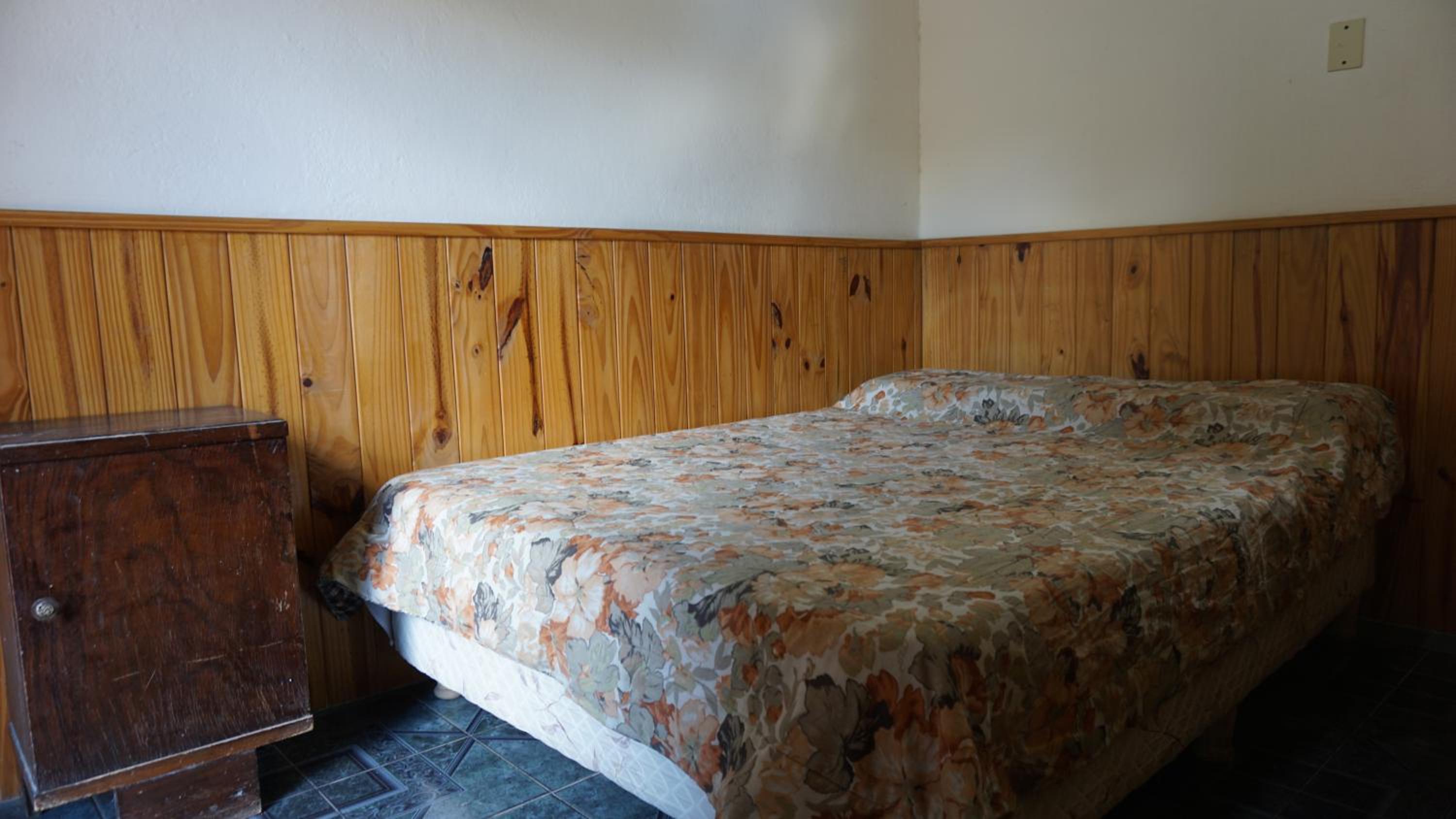 Queen Room photo 3