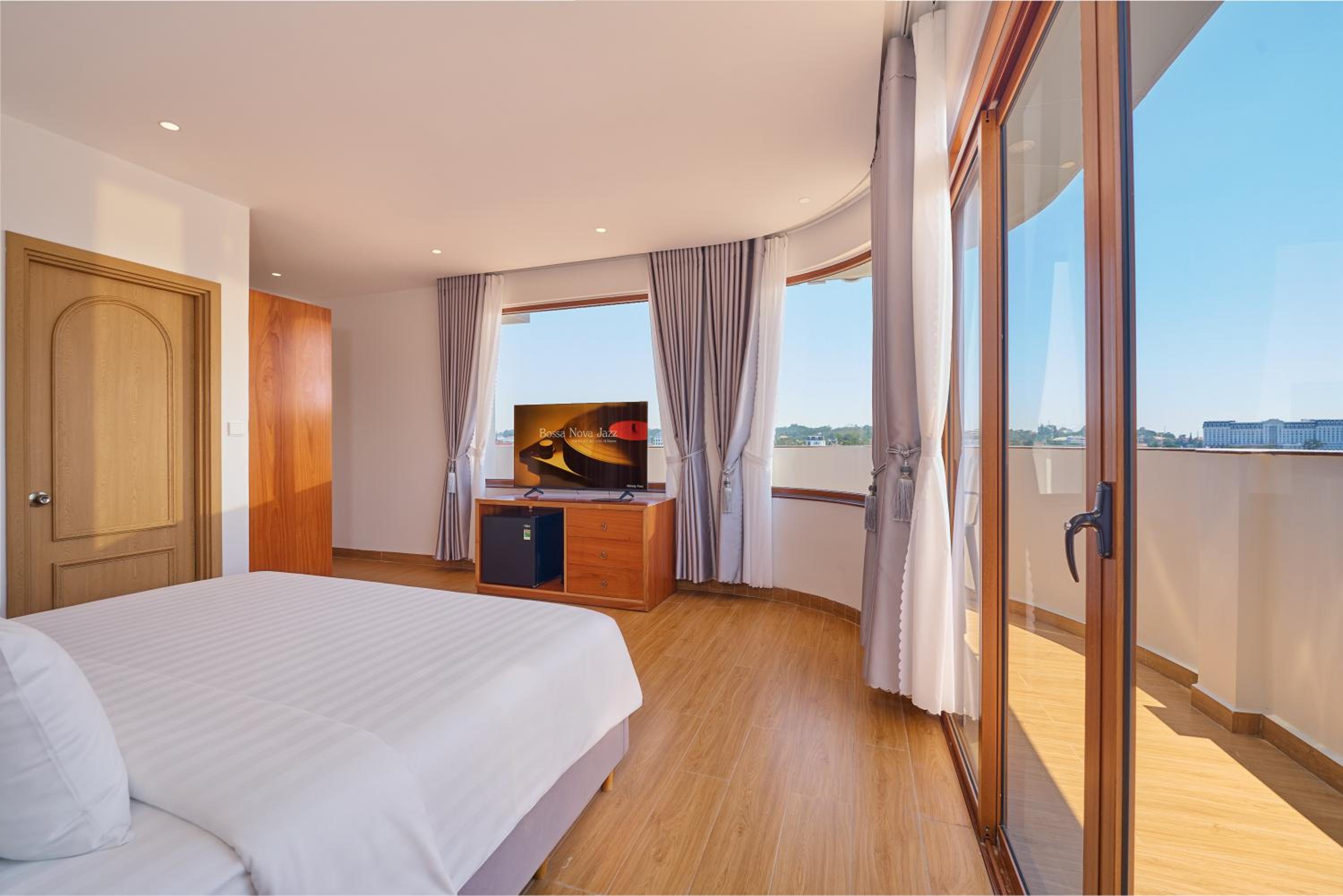 Deluxe Double Room photo 3