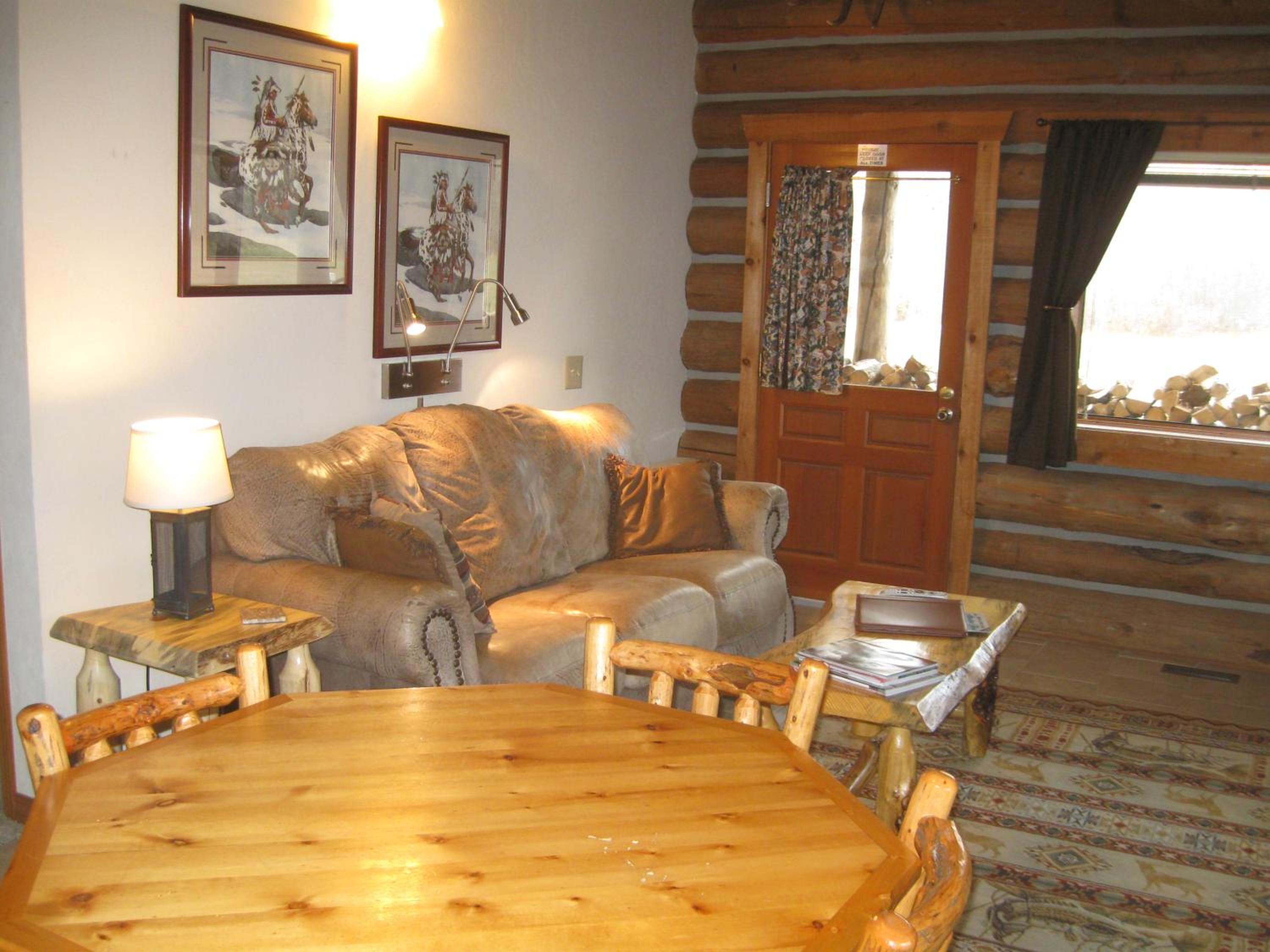 Two Bedroom Cottage - Aspen  photo 1