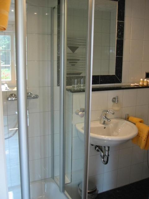 Double Room - Photo 3
