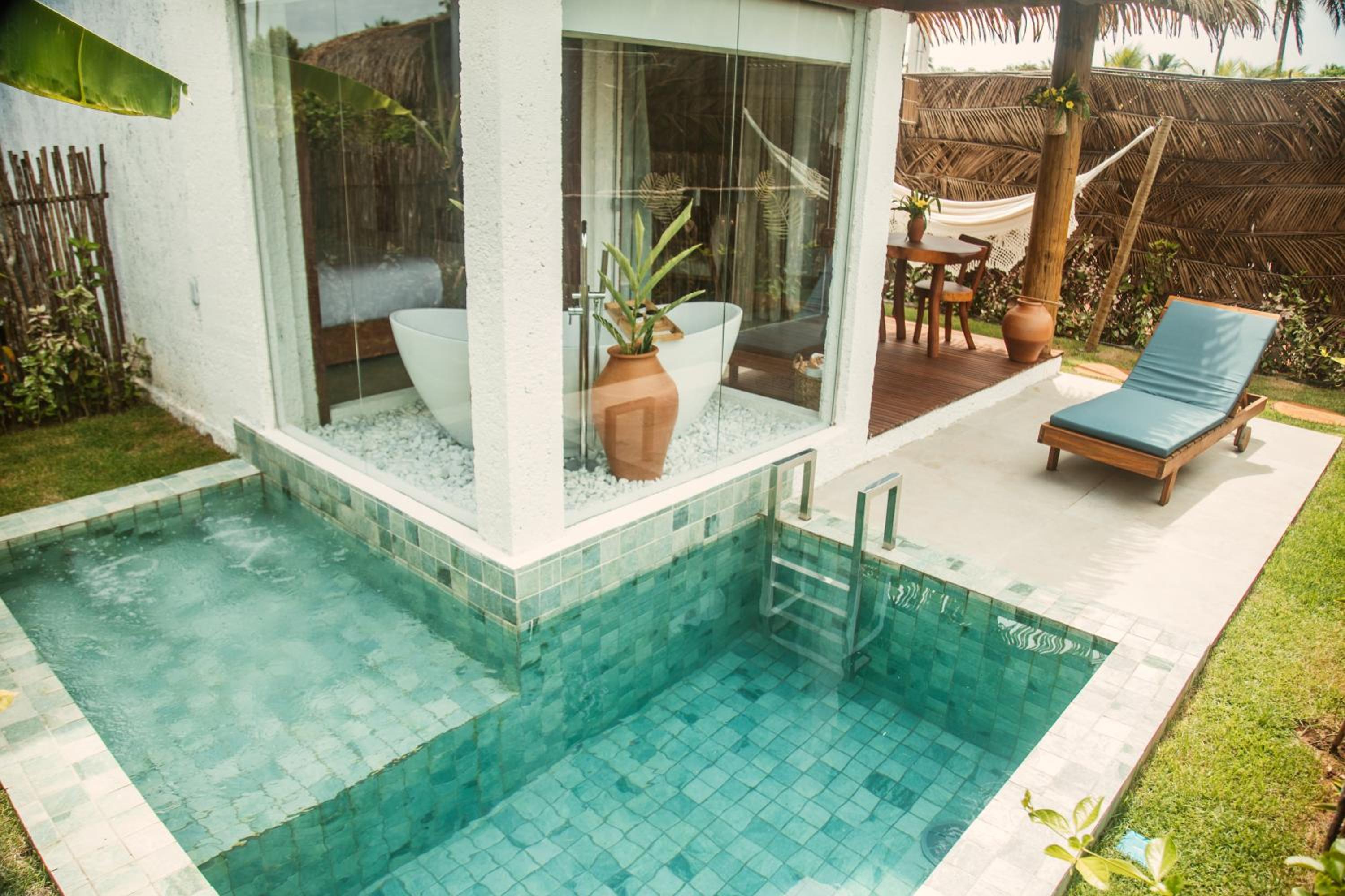 Deluxe Bungalow photo 2