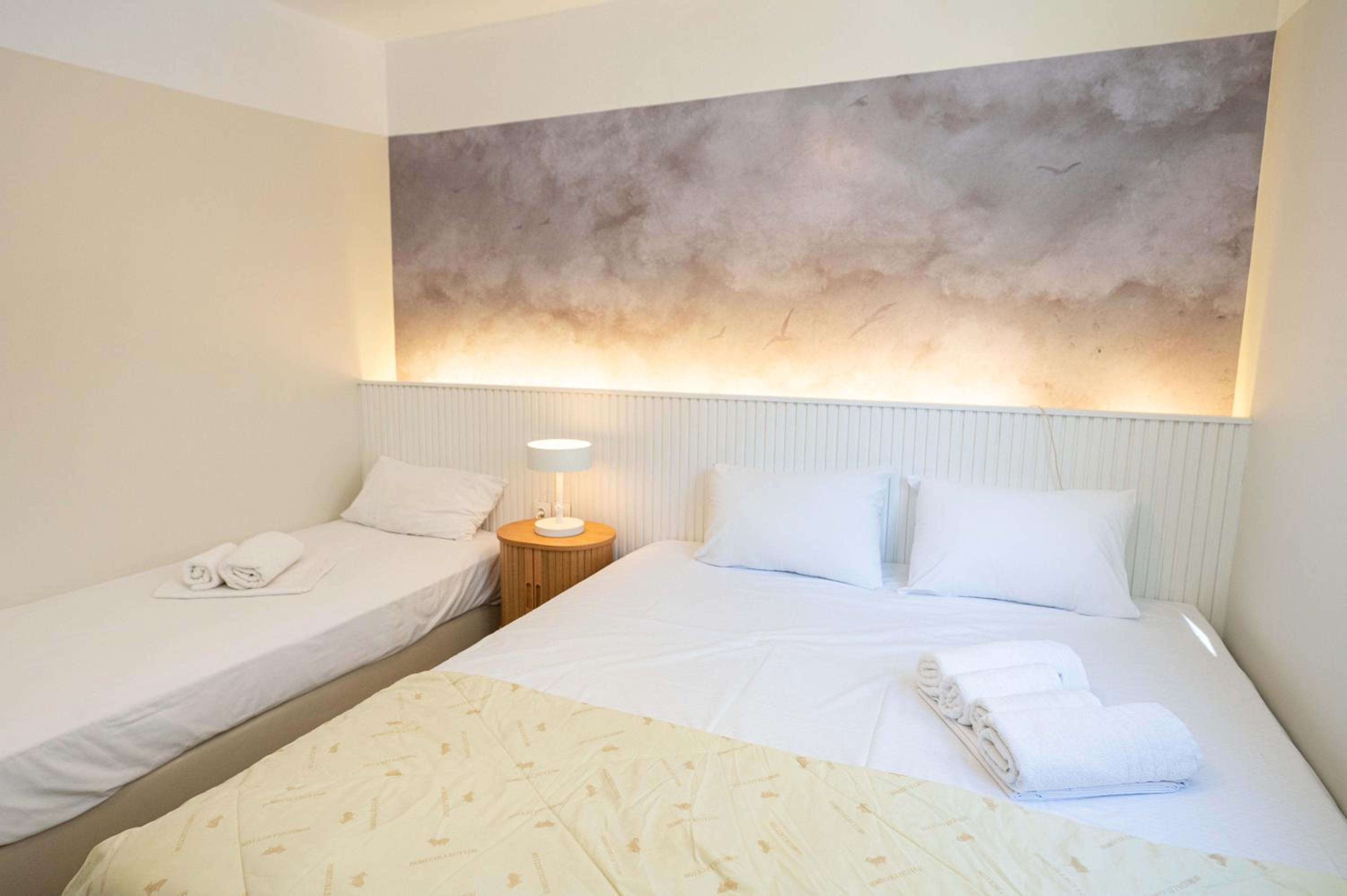Deluxe Triple Room photo 1
