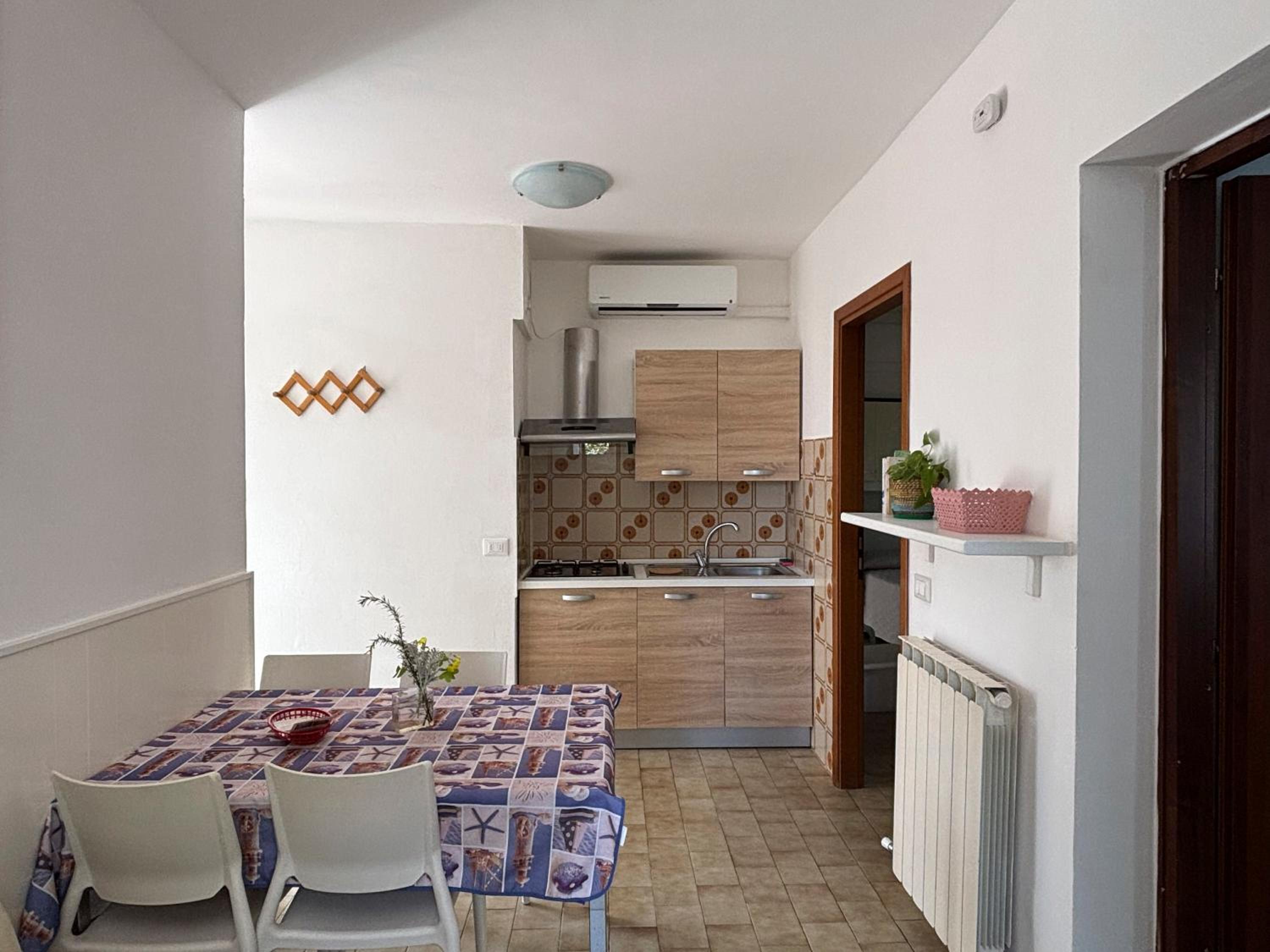 Two-Bedroom Standard Apartment photo 3