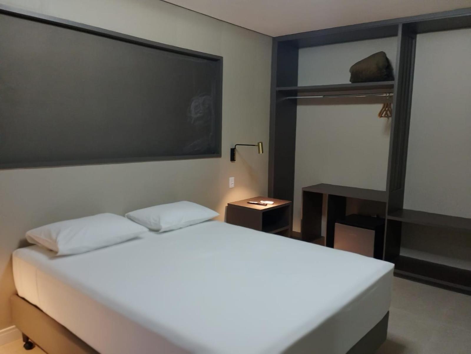 Superior King Suite photo 3