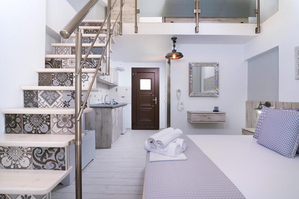 Studio Apartment with Sea View photo 1