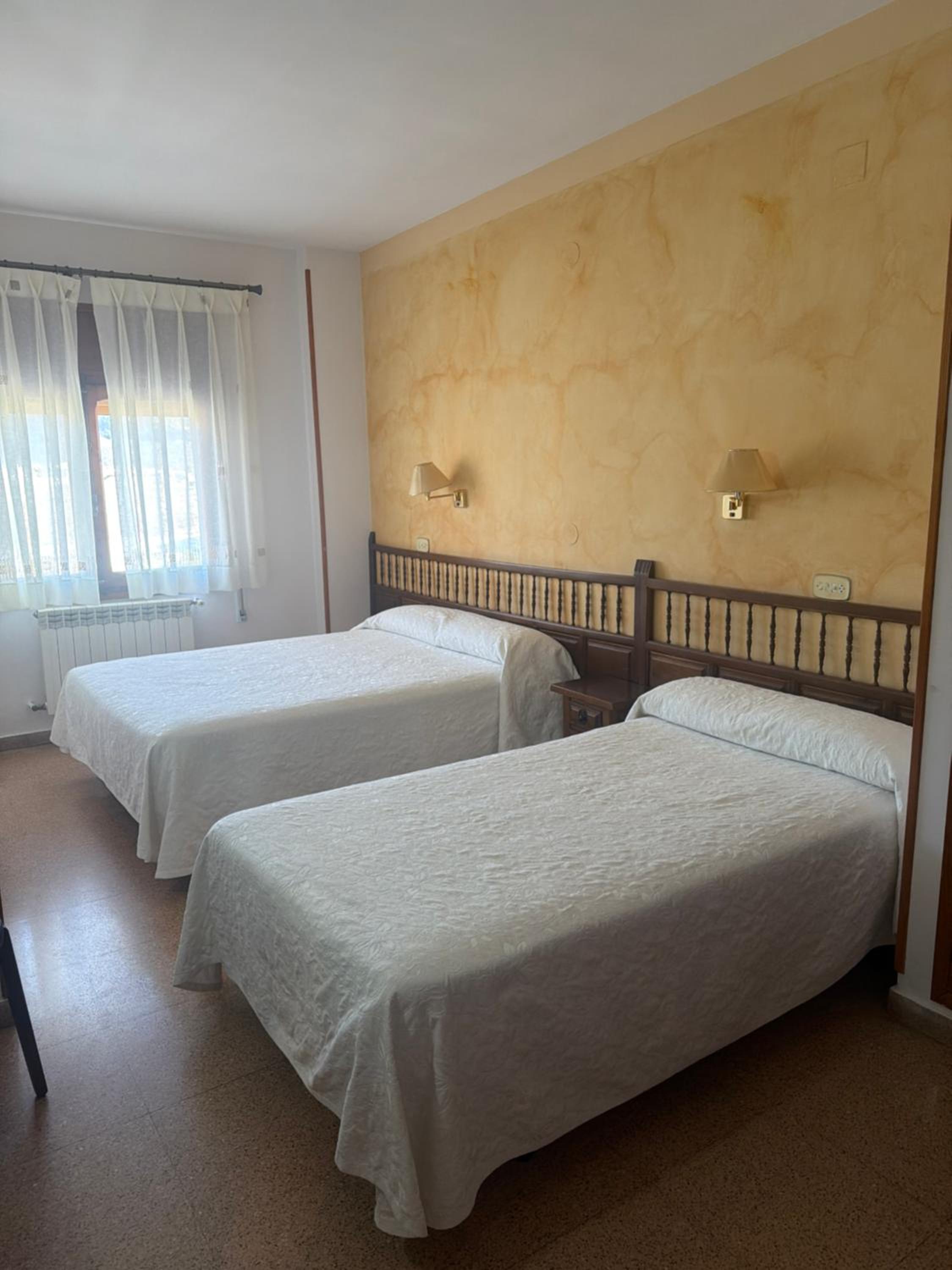 Hotel Pirineos Ainsa