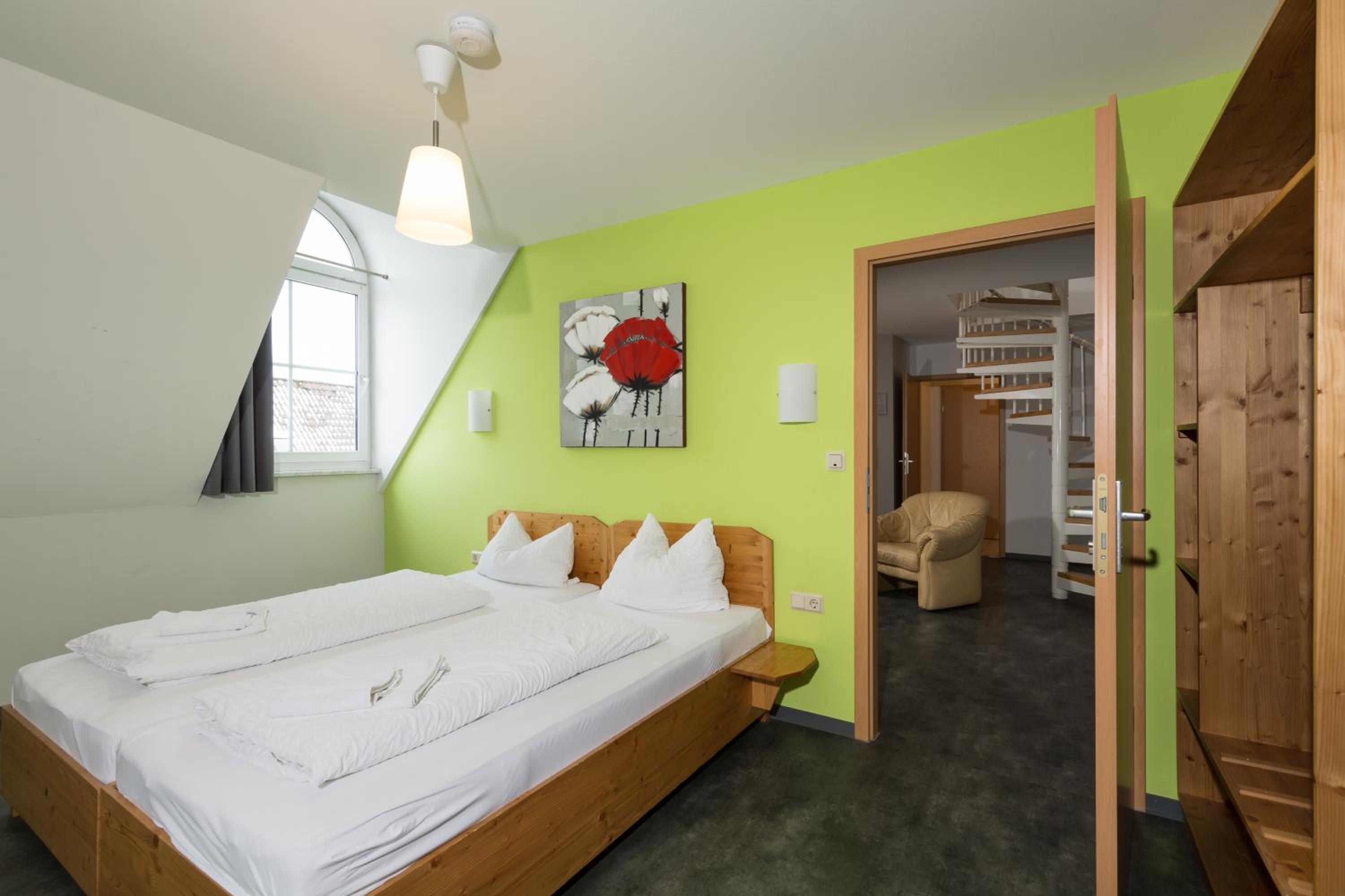 Apartment - Split Level photo 1