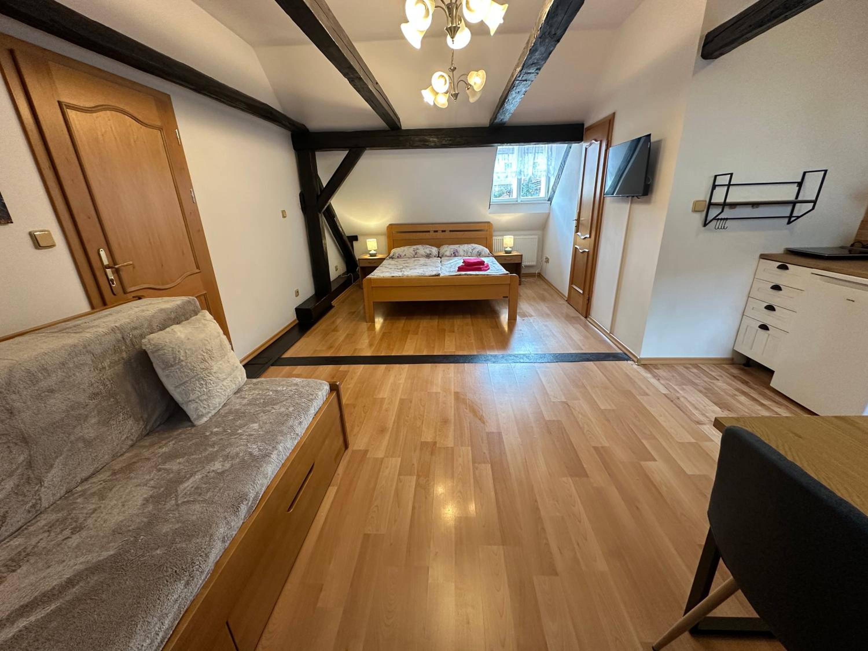 Deluxe Double Room with Extra Bed photo 2