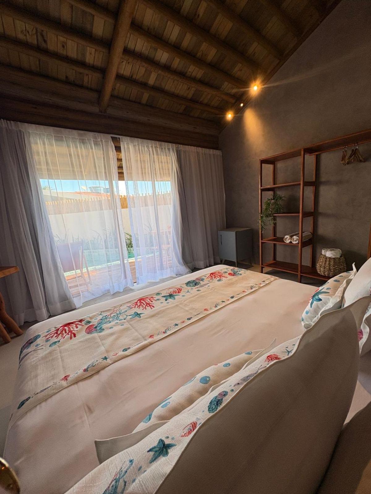 Deluxe Bungalow photo 1