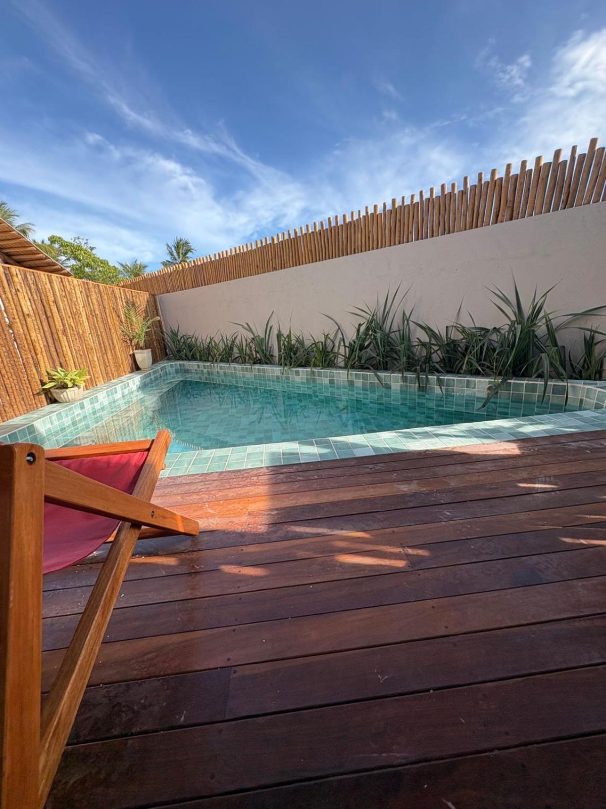 Deluxe Bungalow photo 2