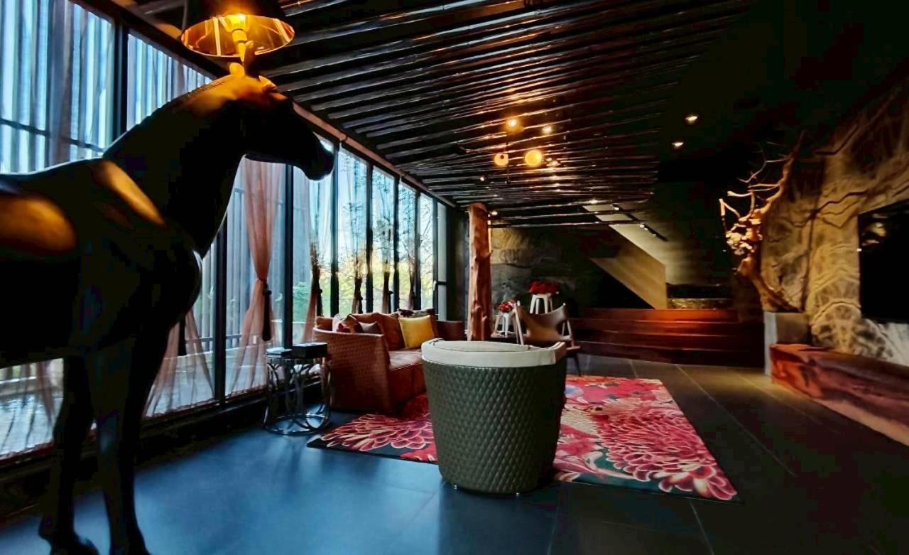 Luxury Double Room (Check-in after 21:00)