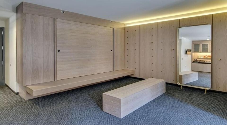 Suite with Balcony