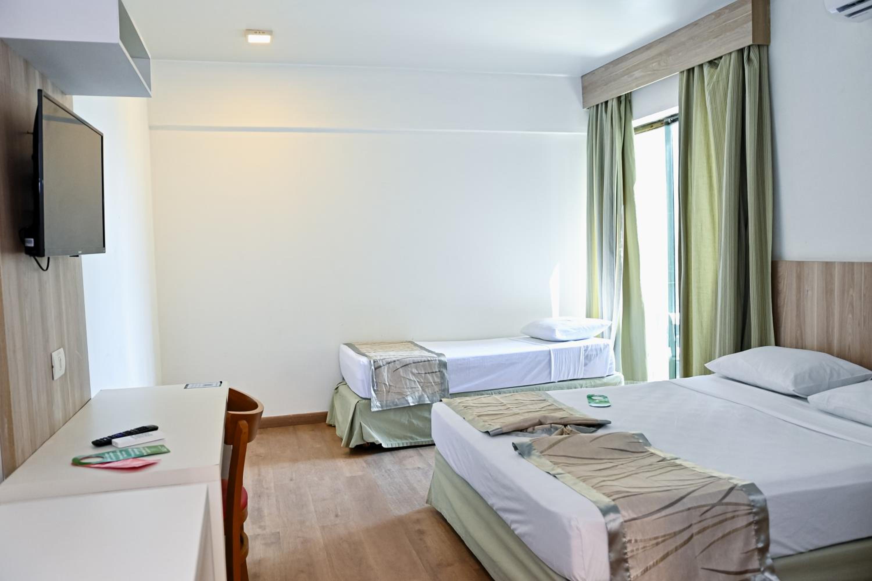 Apartment with Sea View - Photo 5