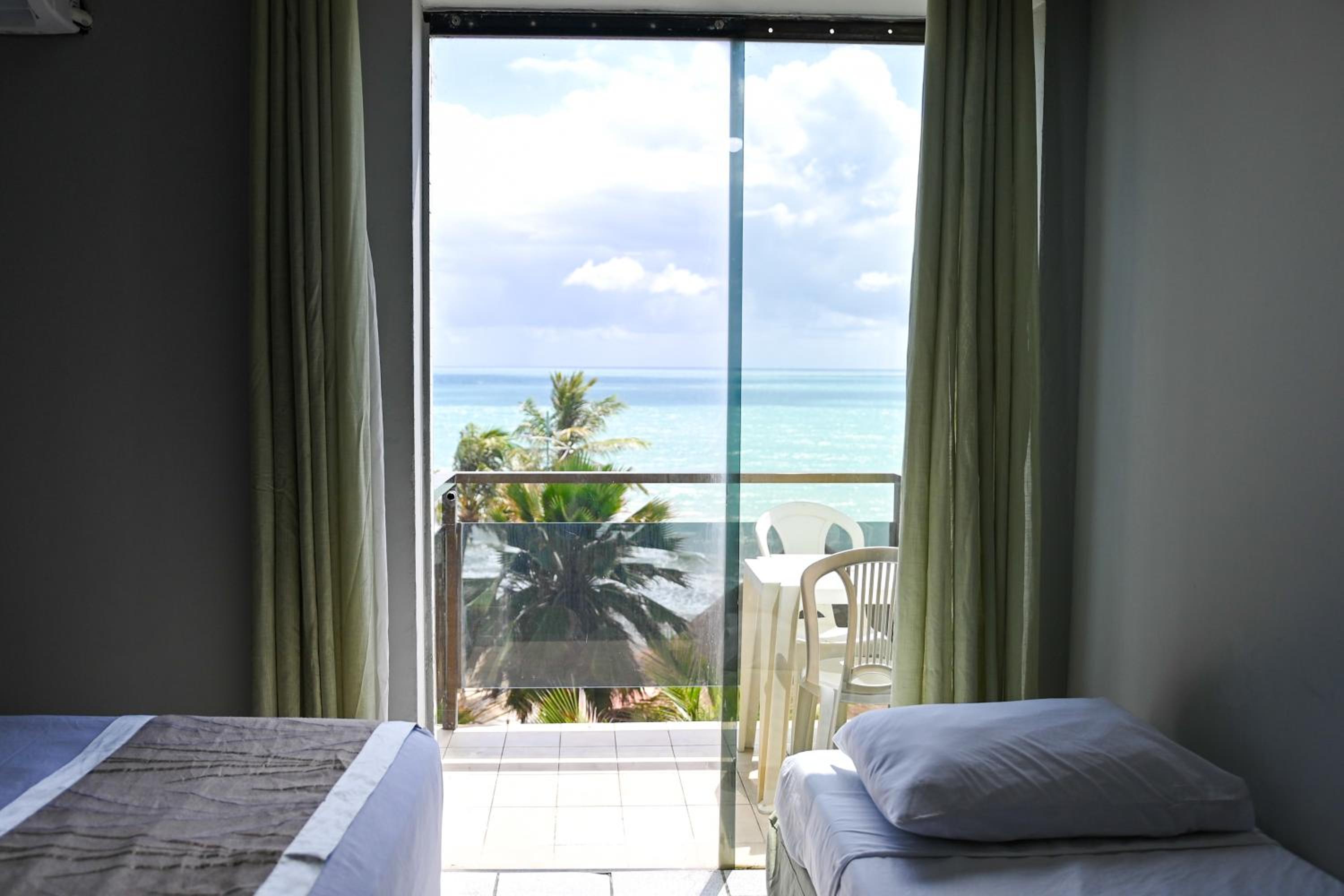 Apartment with Sea View - Photo 6