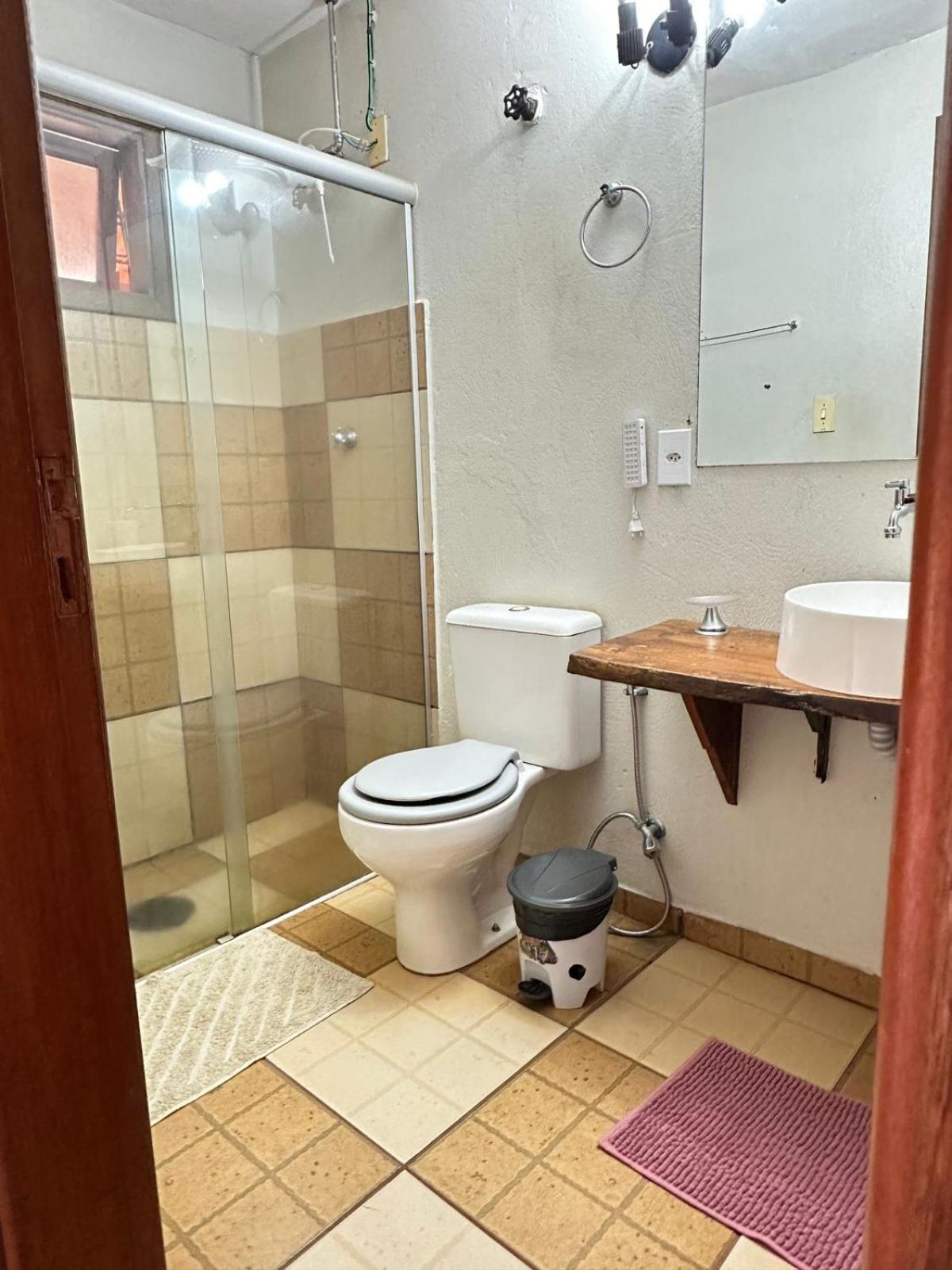 Basic Triple Room photo 2