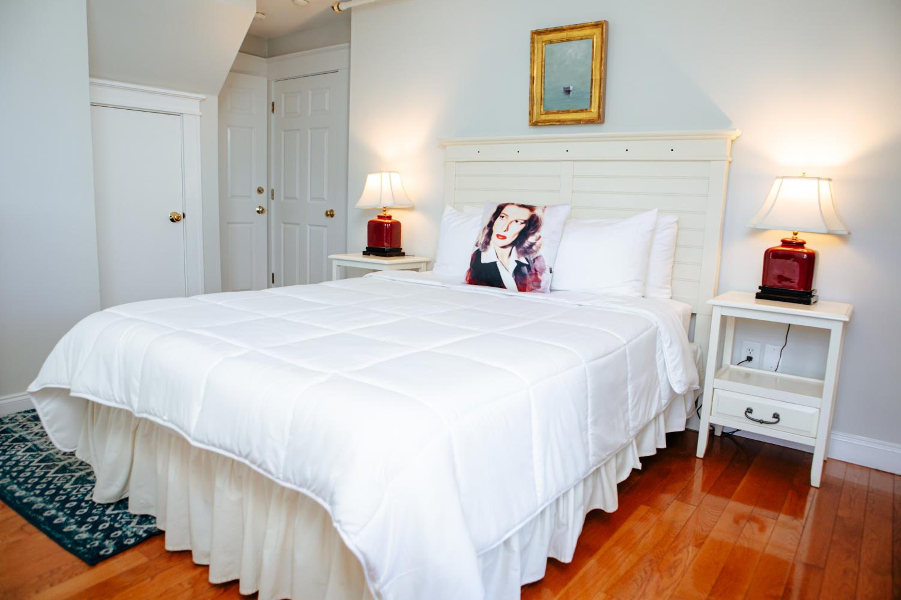 Queen Room