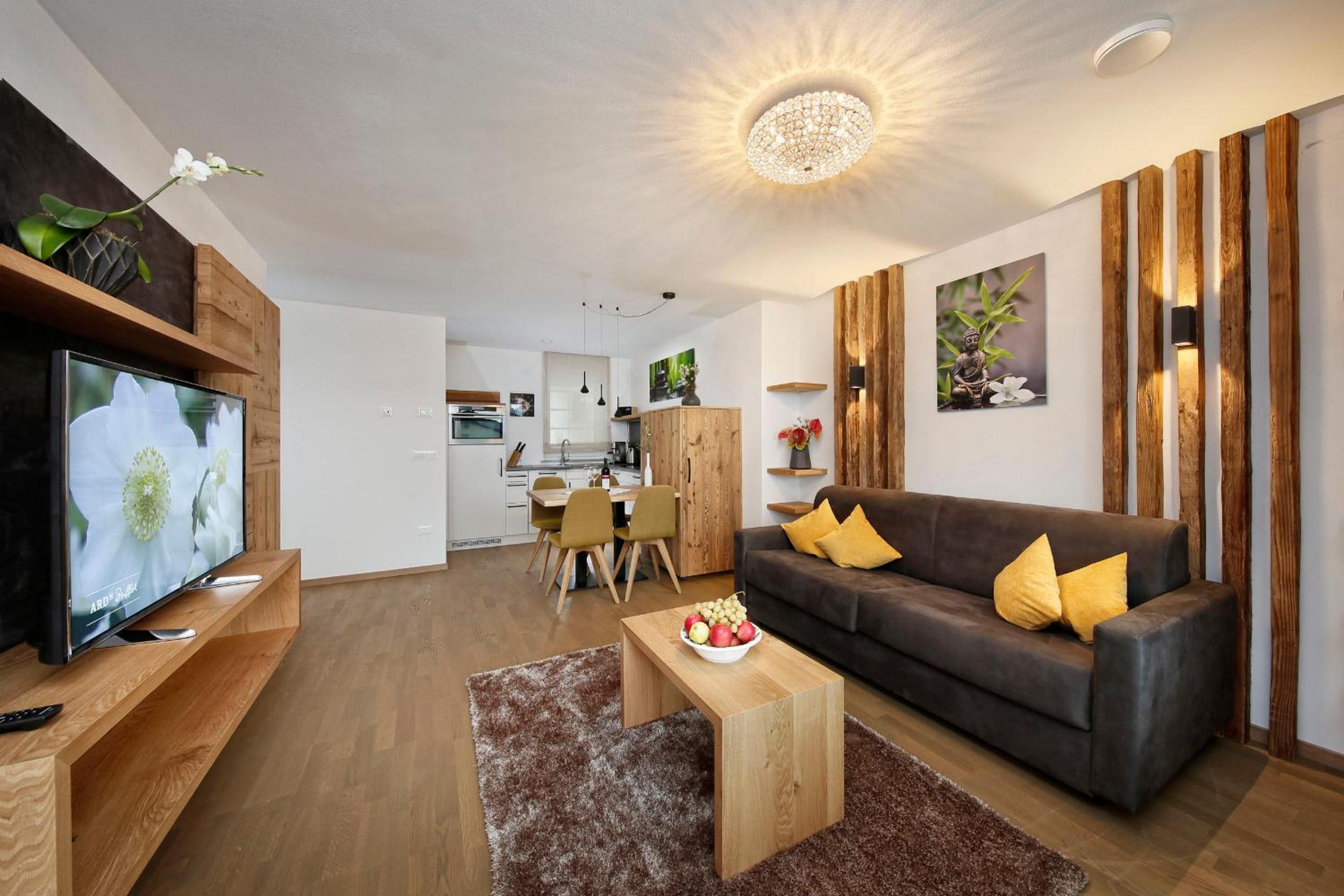 Apartment photo 2