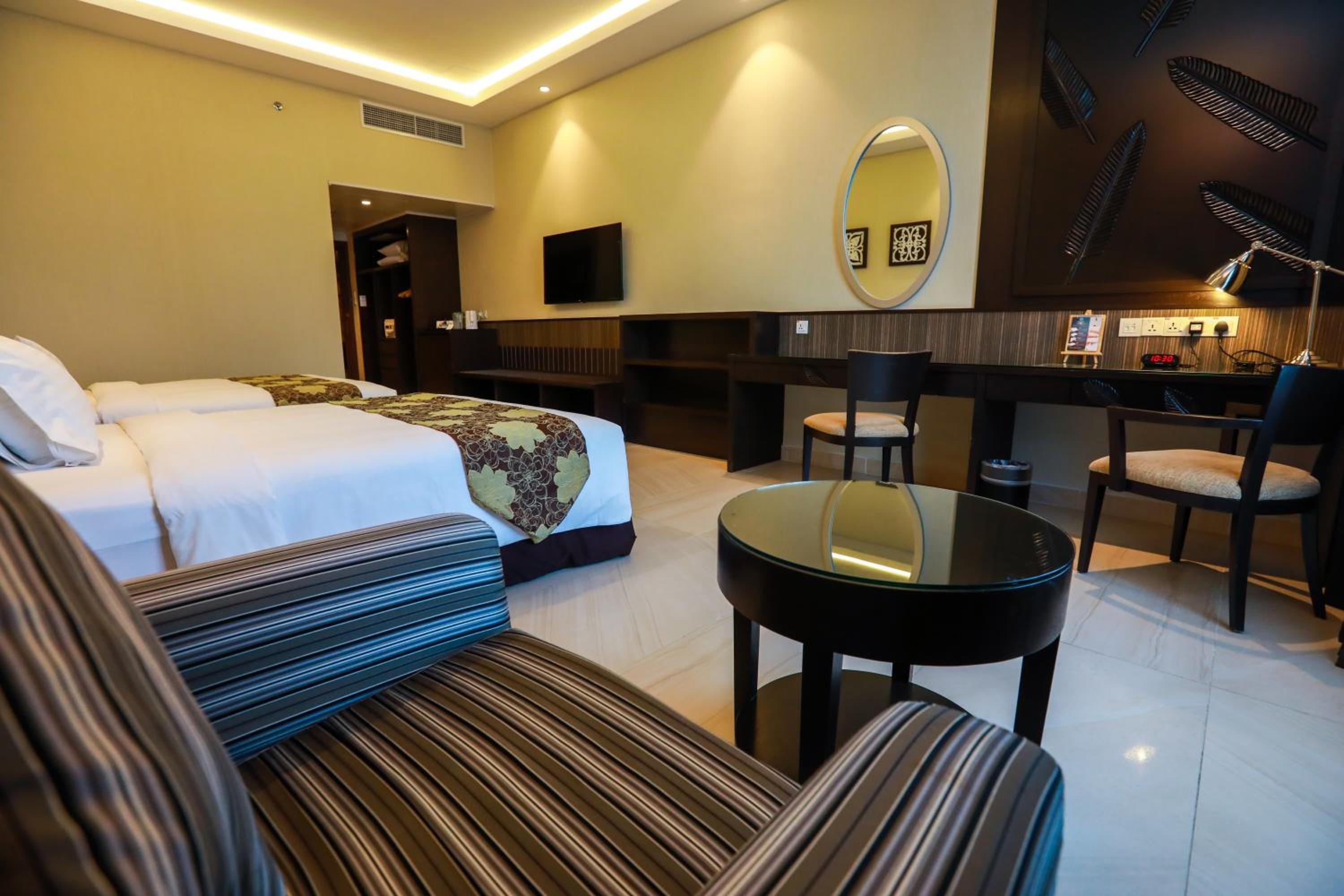 Premier Family Room with 2 Extra Bed photo 2
