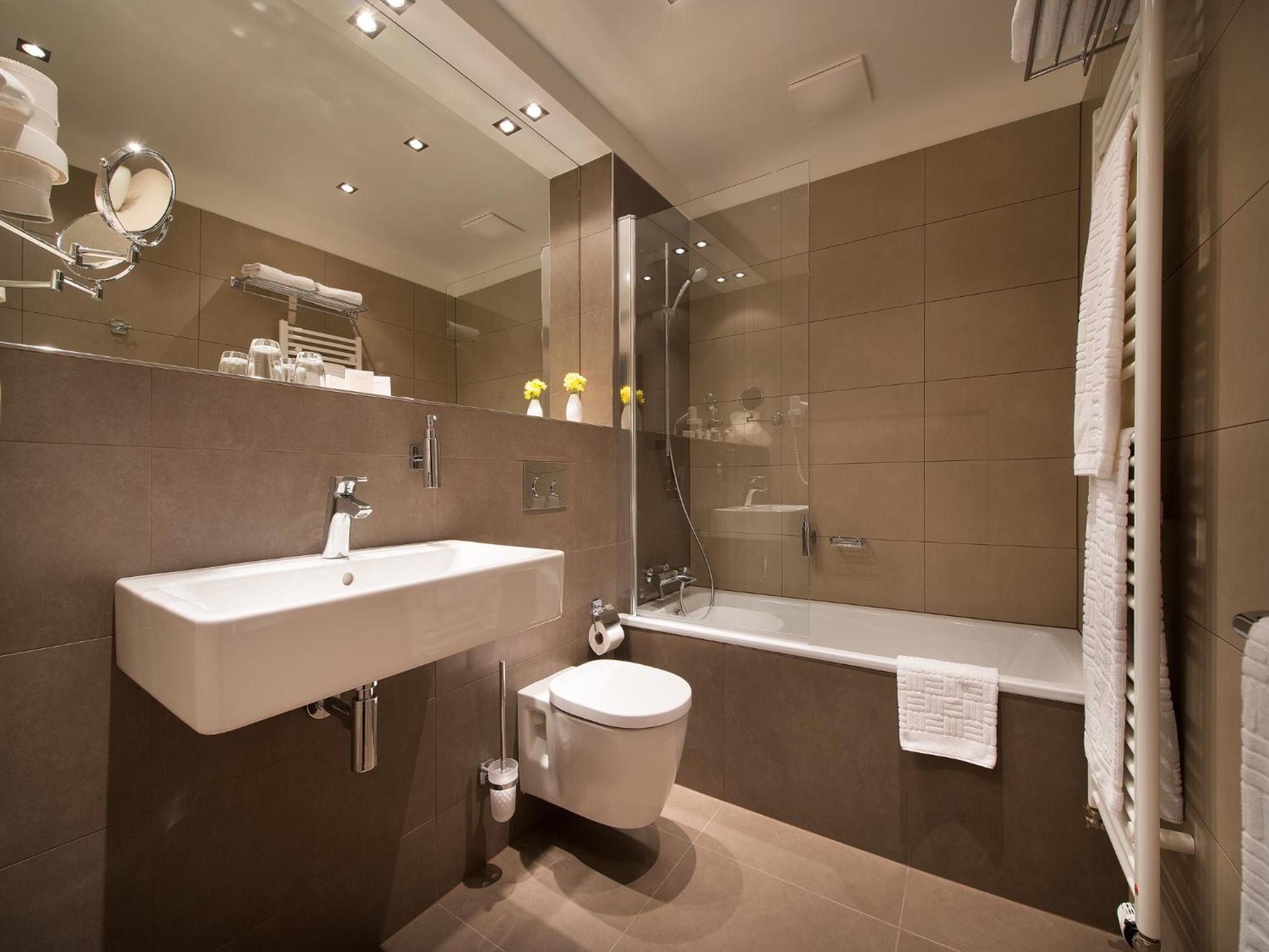 Double Room with Extra Bed