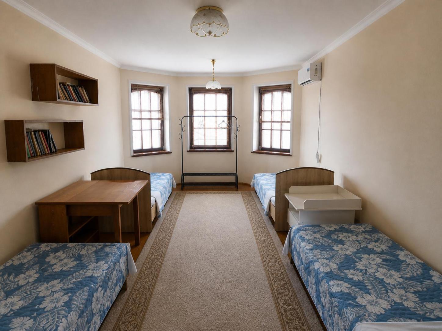 Classic Quadruple Room