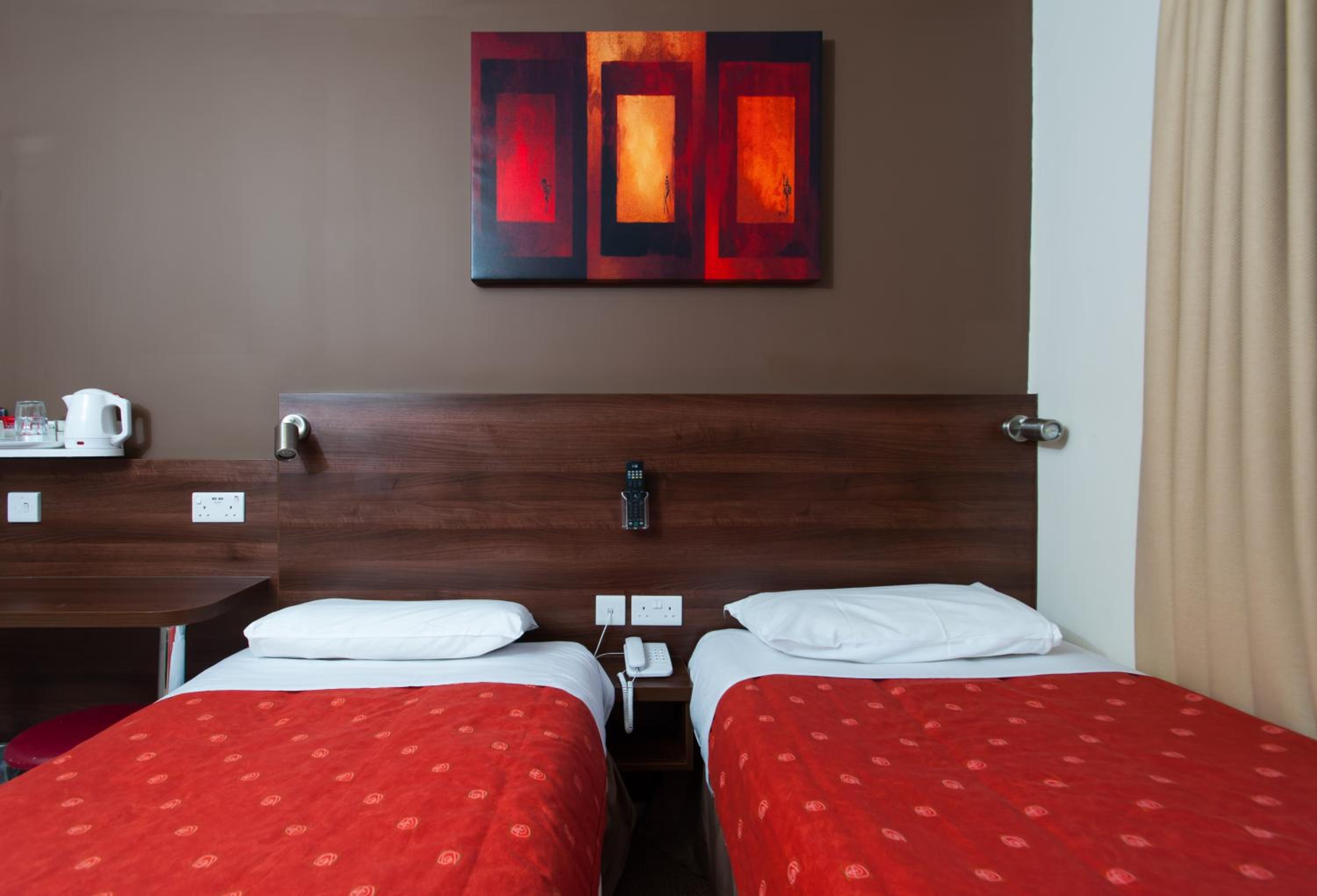 Twin Room photo 2