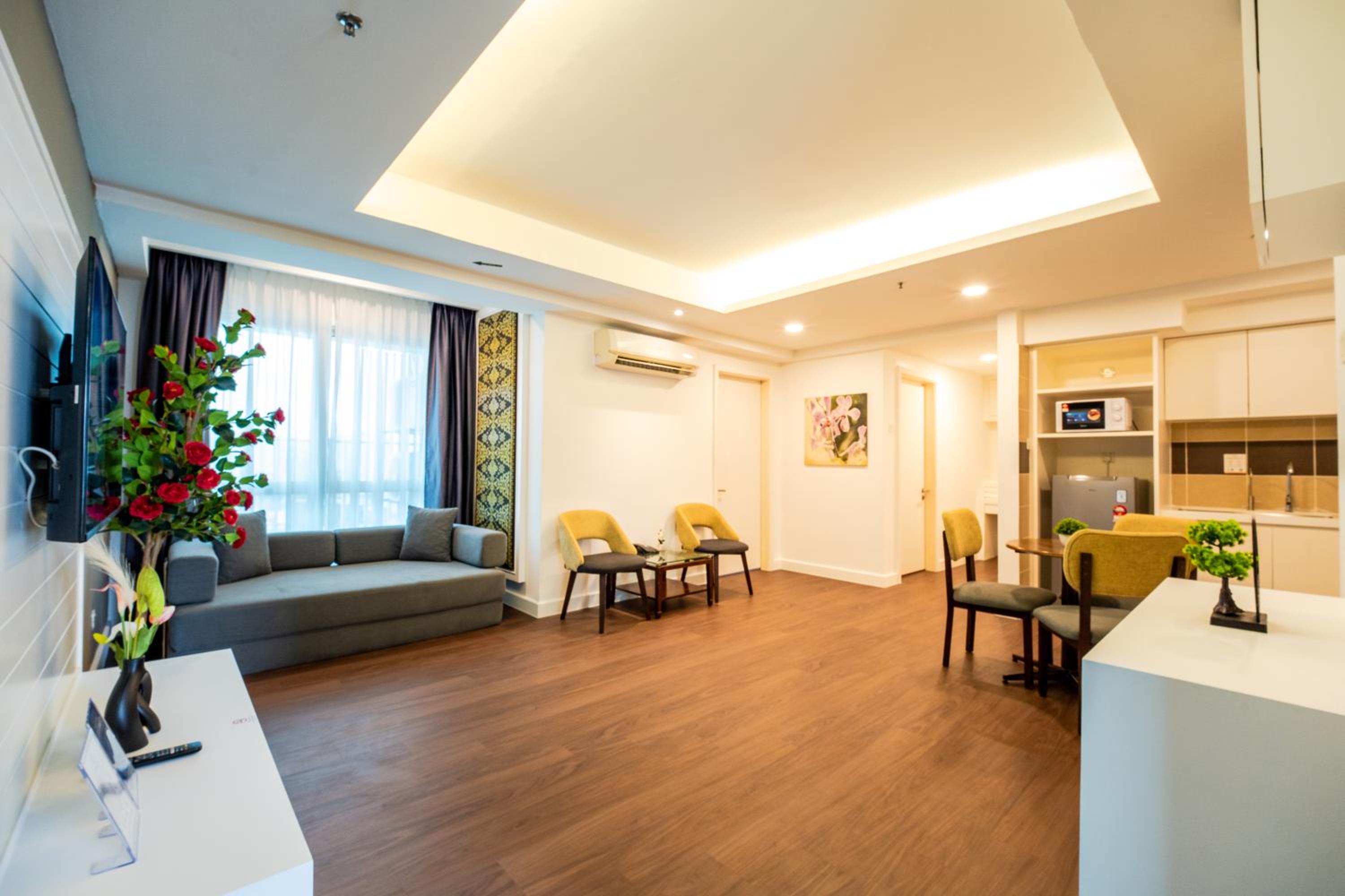 Executive Suite