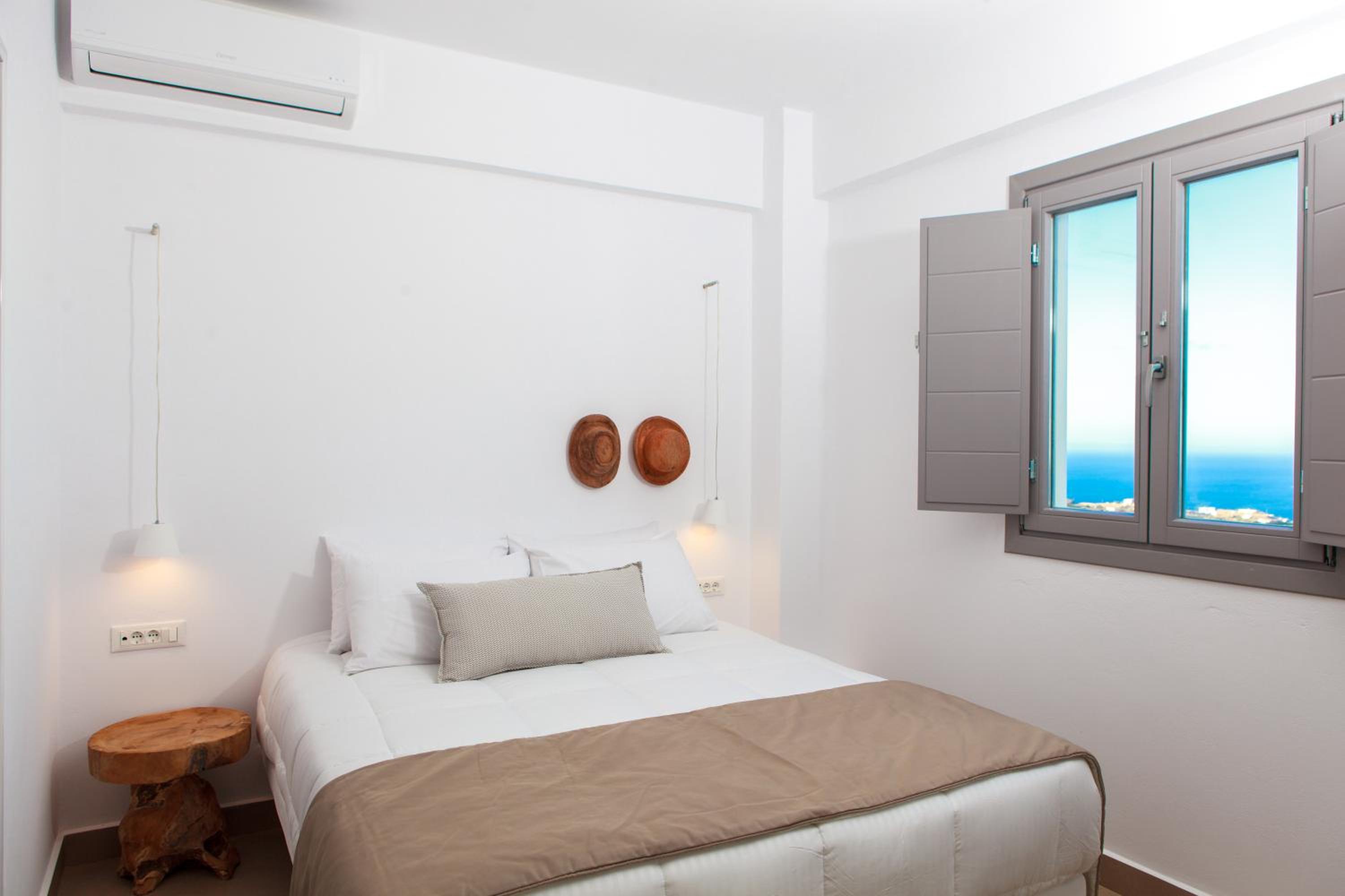 Luxury Apartment with Private Pool