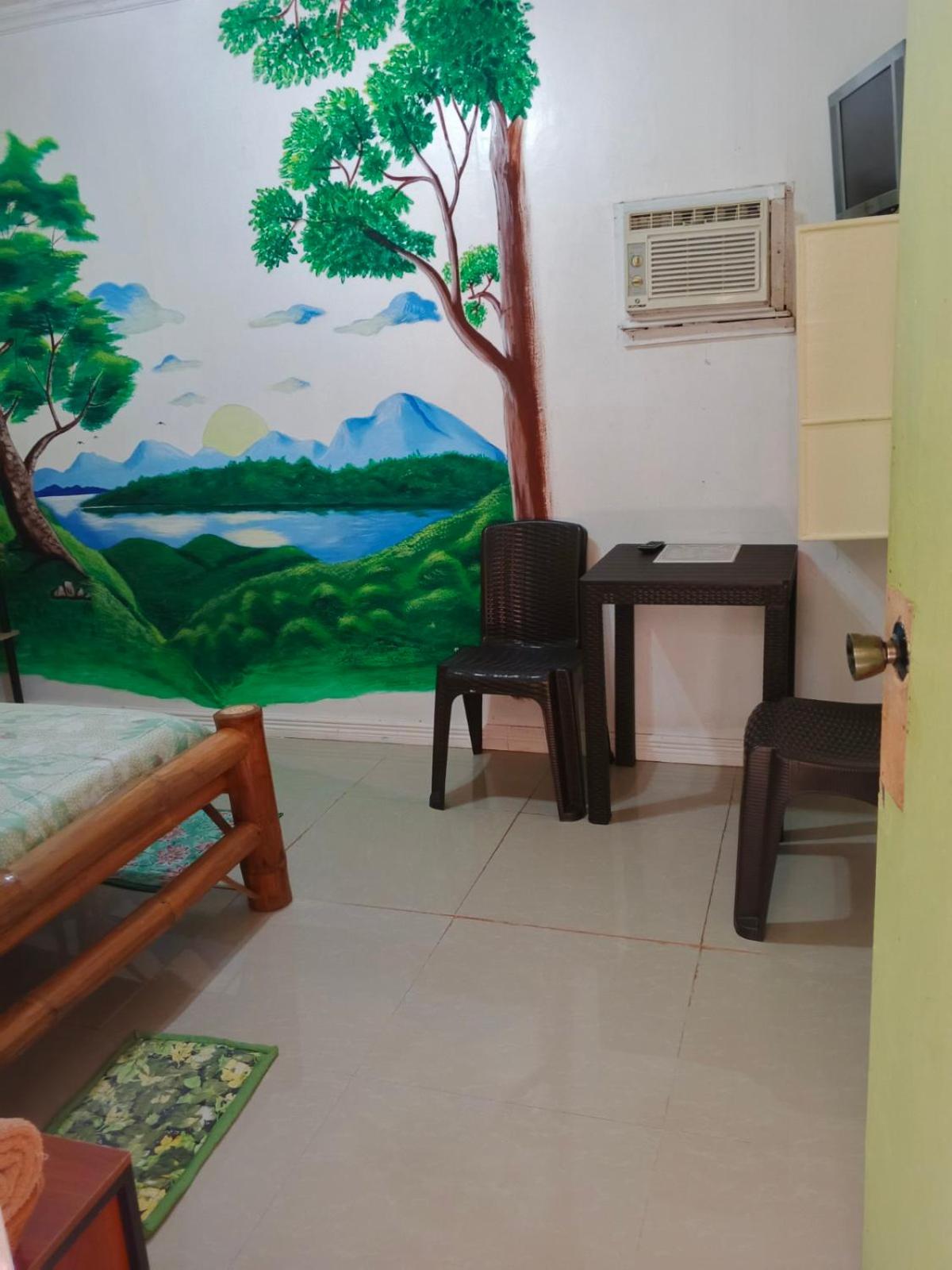 Deluxe Double Room - Photo 9