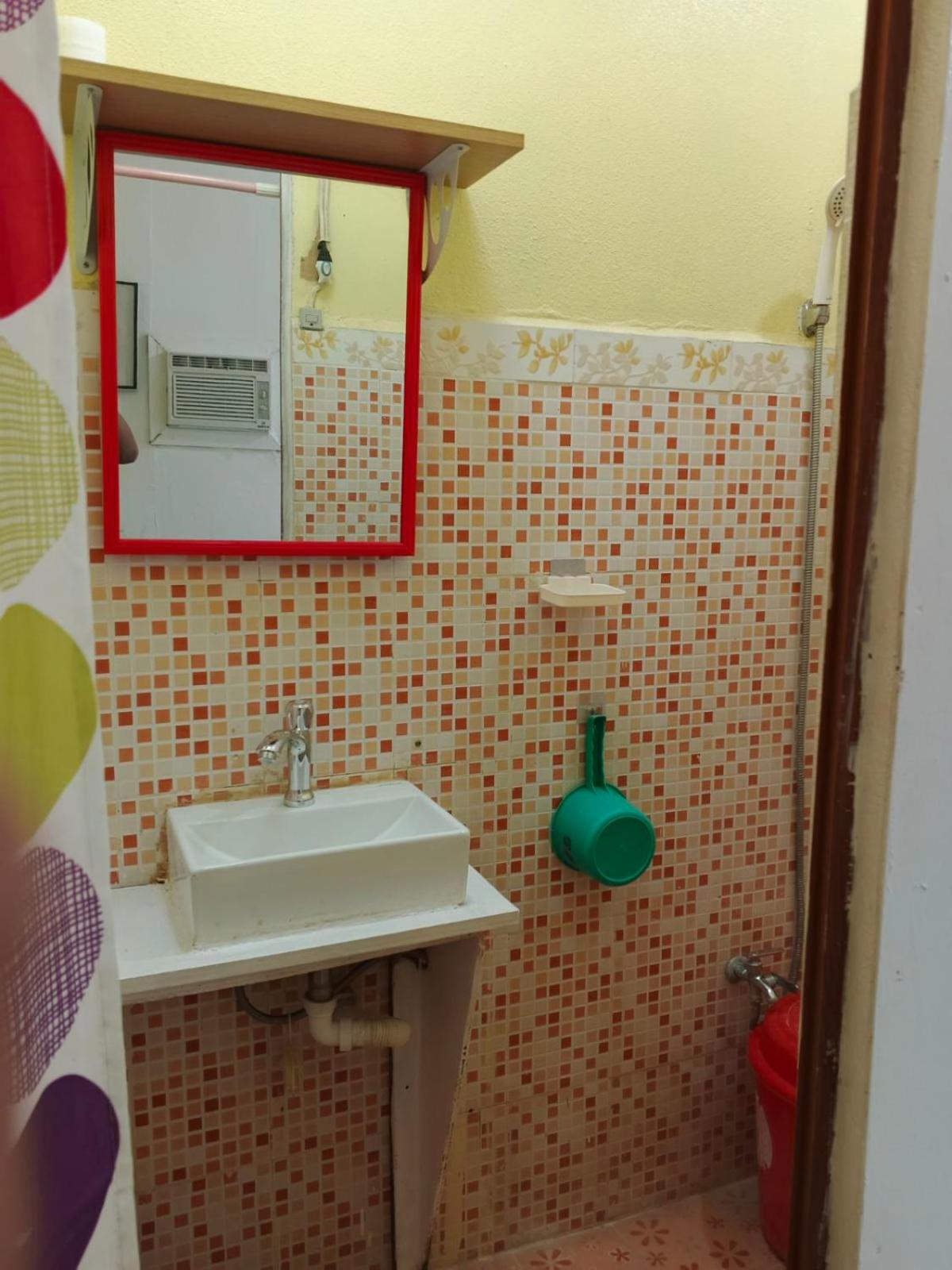 Standard Double Room - Photo 7
