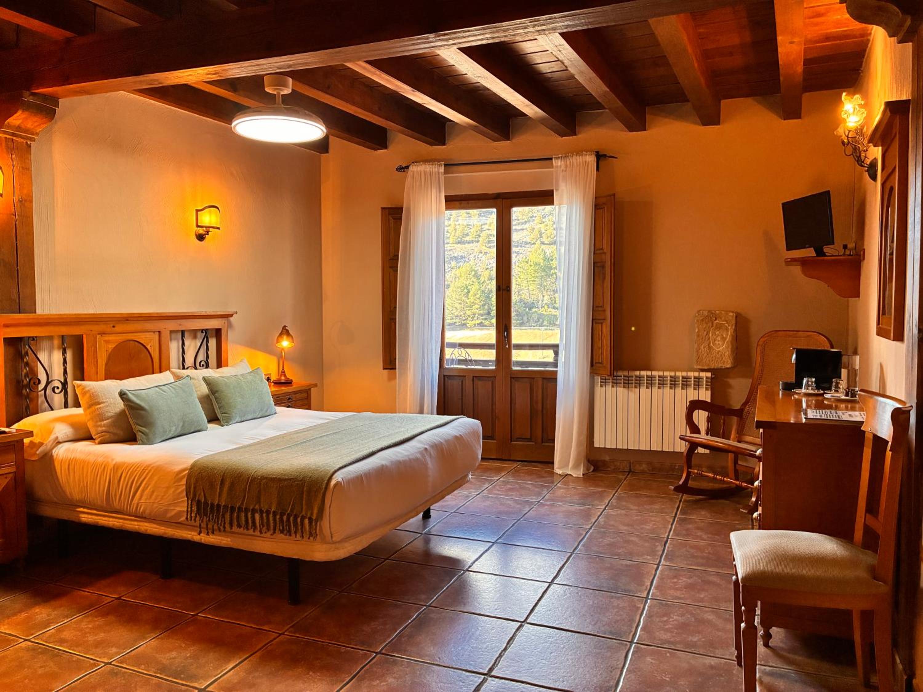 Double Room with Balcony photo 1