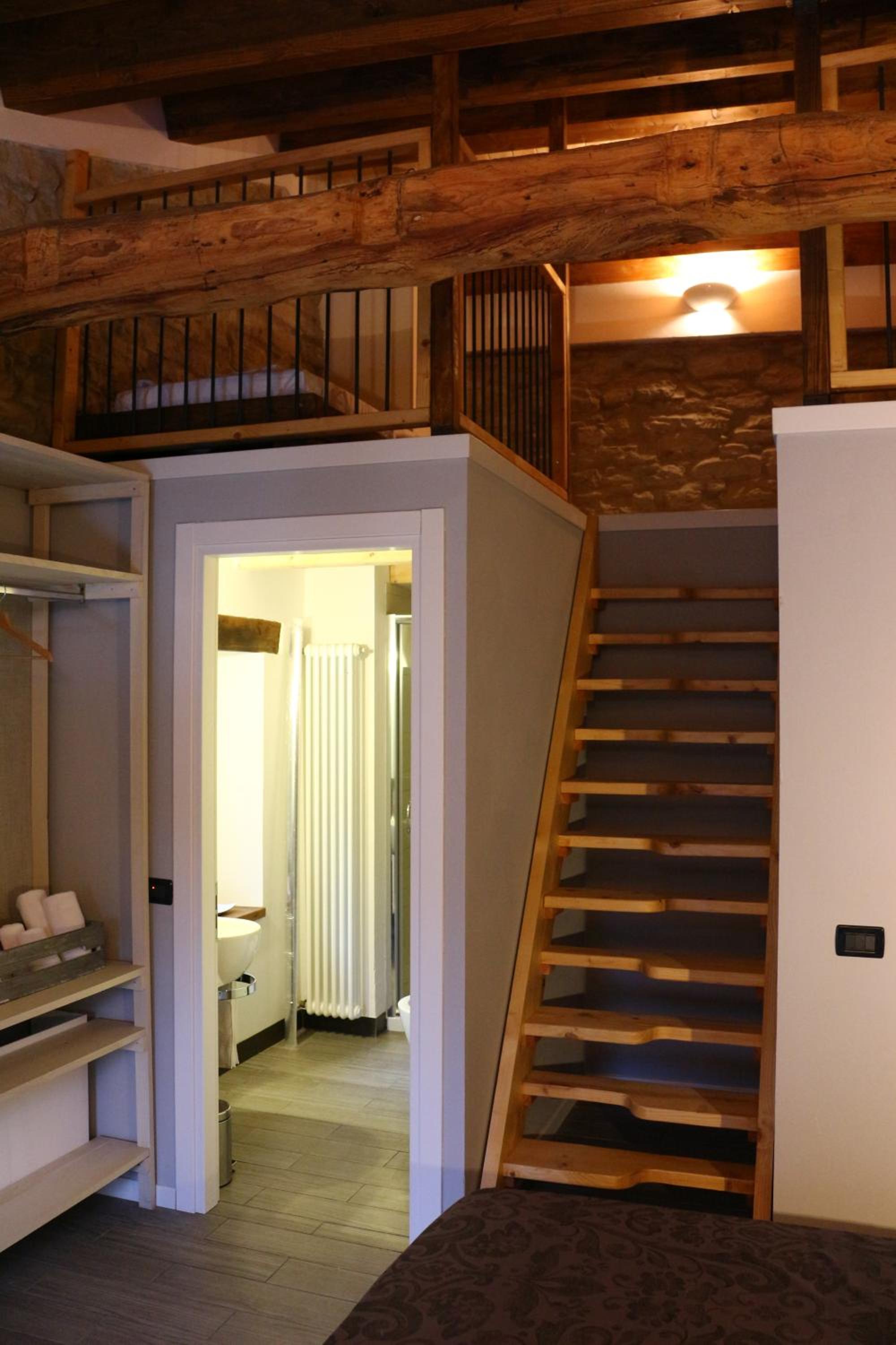Double Room with Spa Bath photo 1