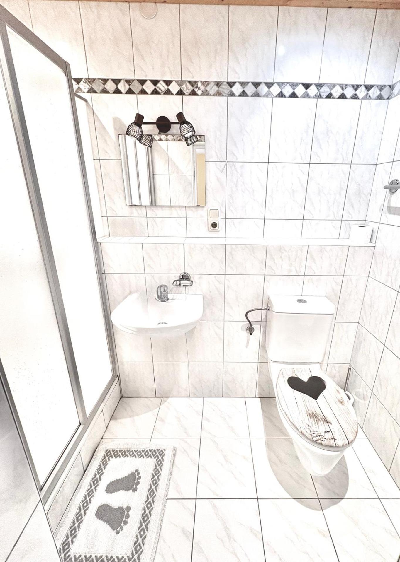 Deluxe Double Room with Extra Bed photo 3