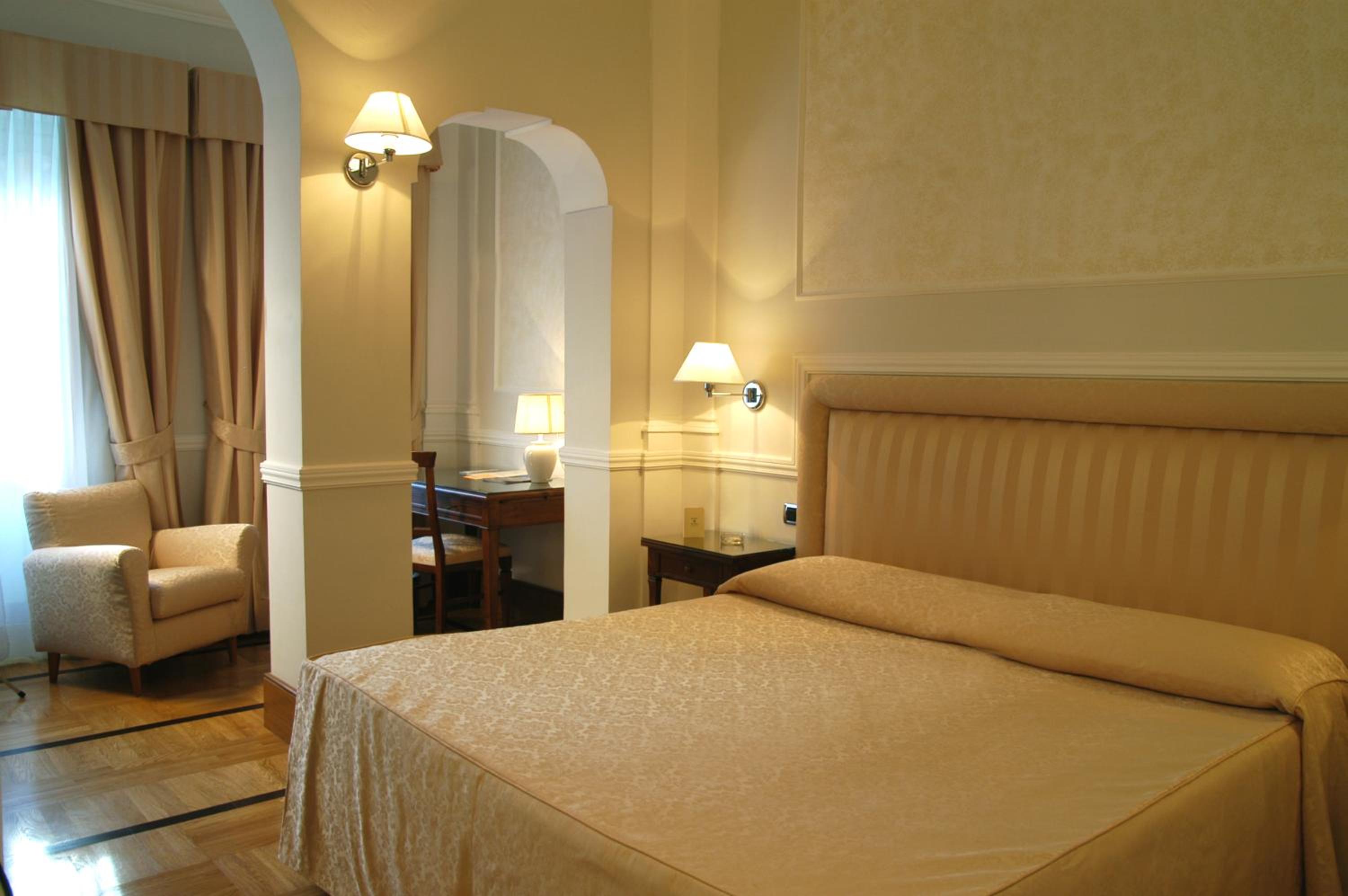 Superior Double Room - Photo 4