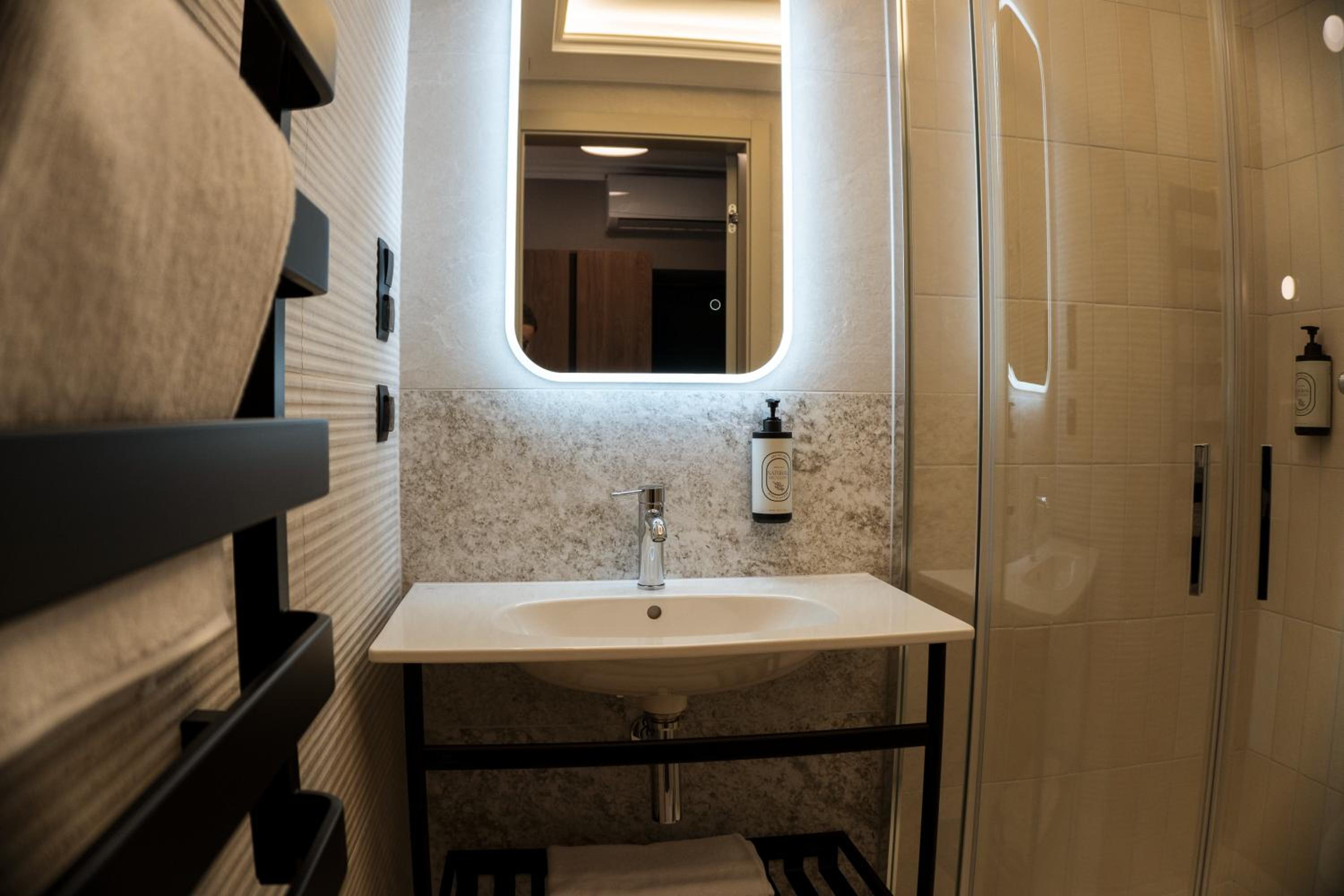 Double Room photo 2