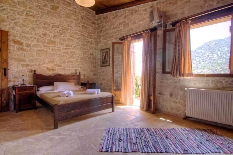 Family Apartment - Split Level