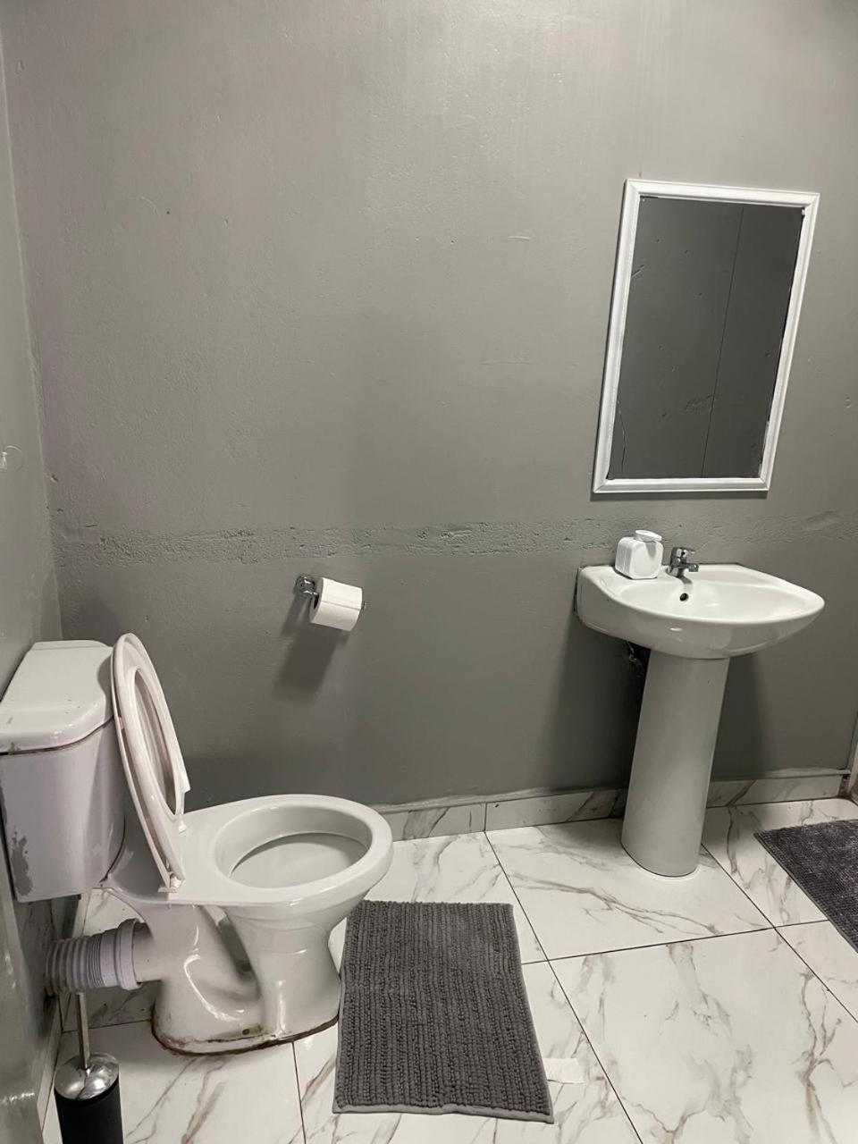 Deluxe Junior Suite photo 3