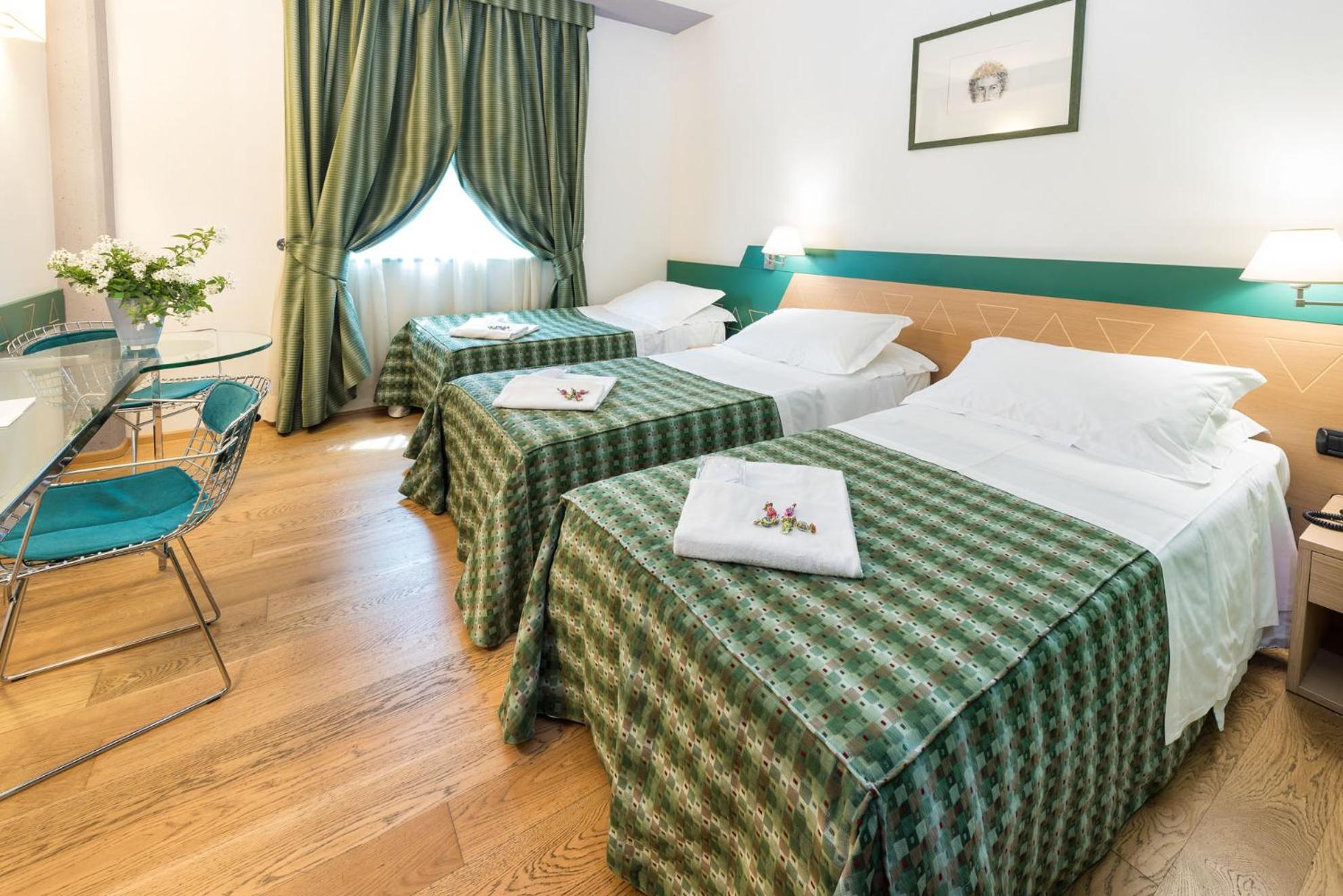 Superior Triple Room - Photo 7