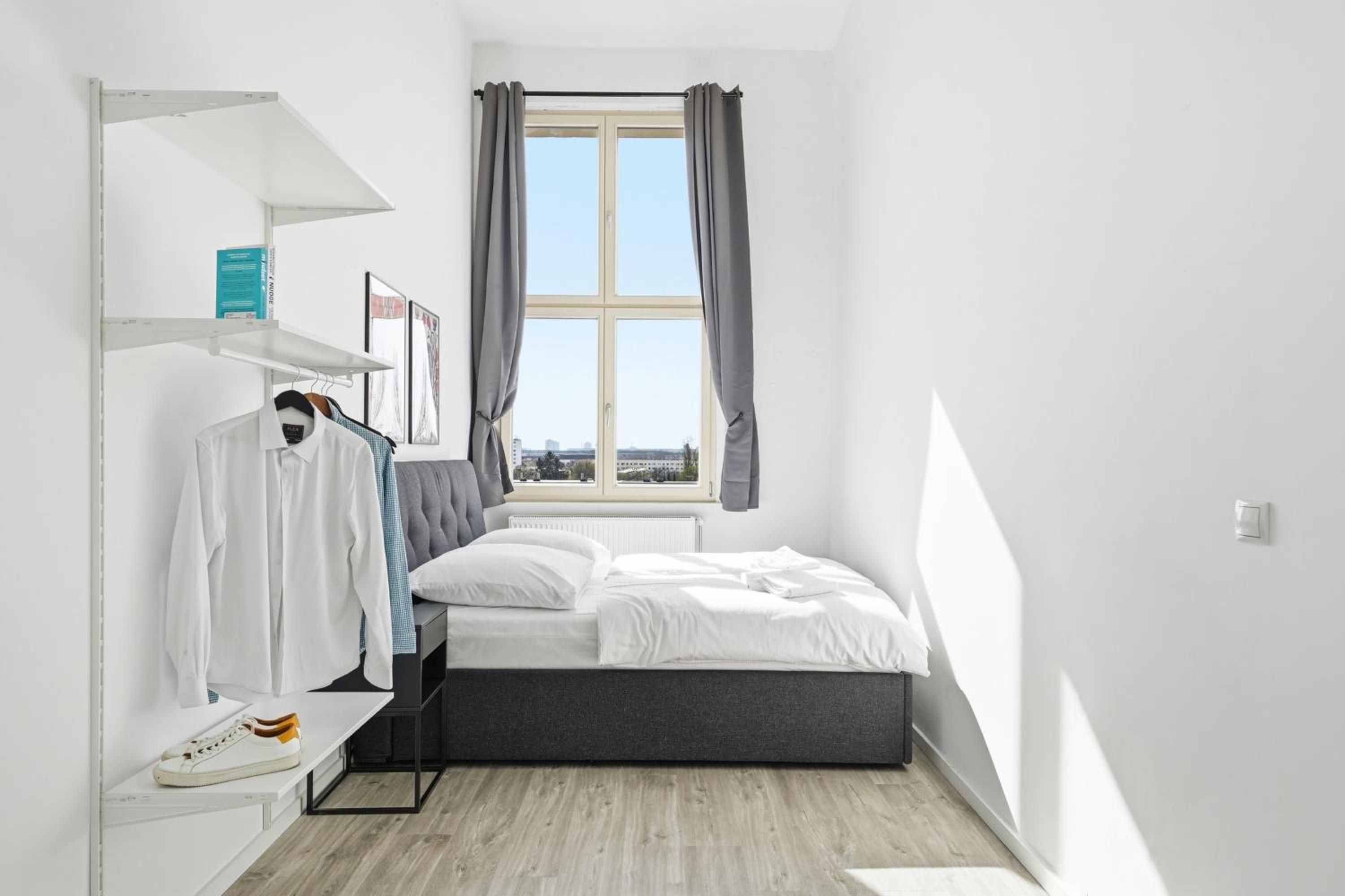 Two-Bedroom Apartment with View photo 2