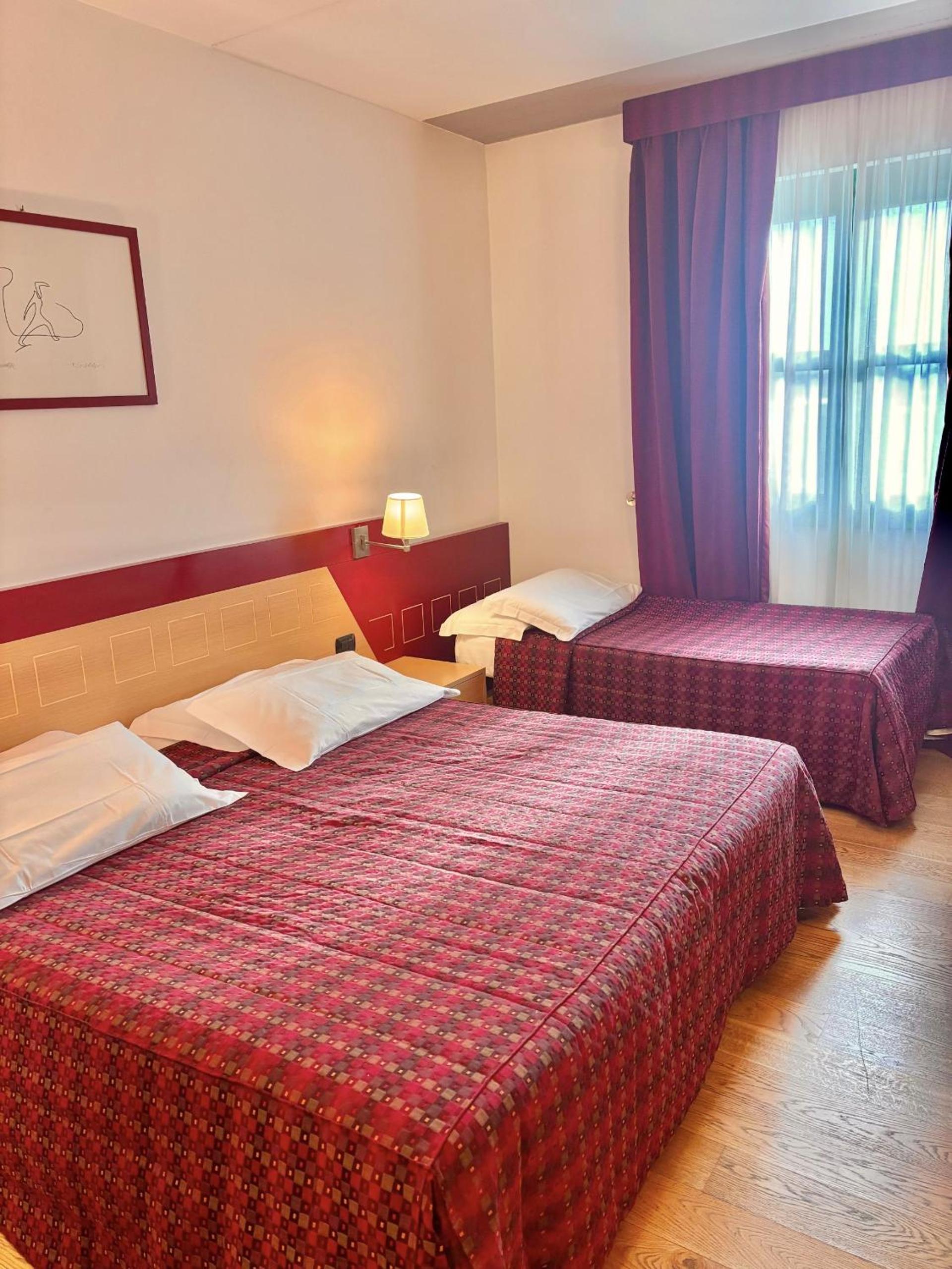 Superior Triple Room - Photo 1