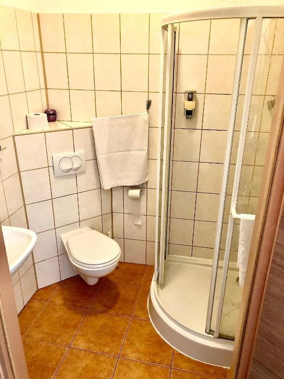 Economy Double Room photo 1