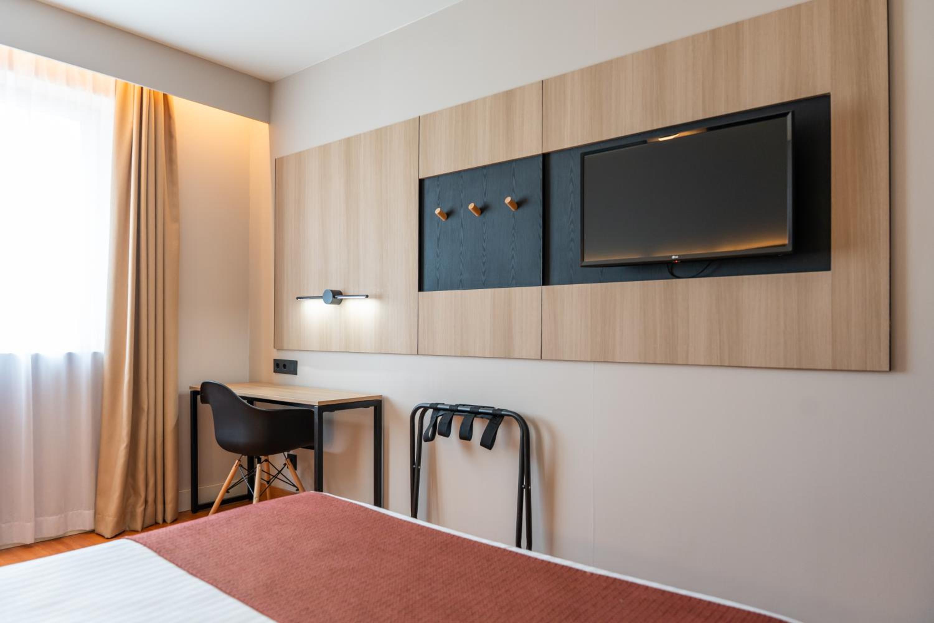 Standard Plus Room - Photo 5