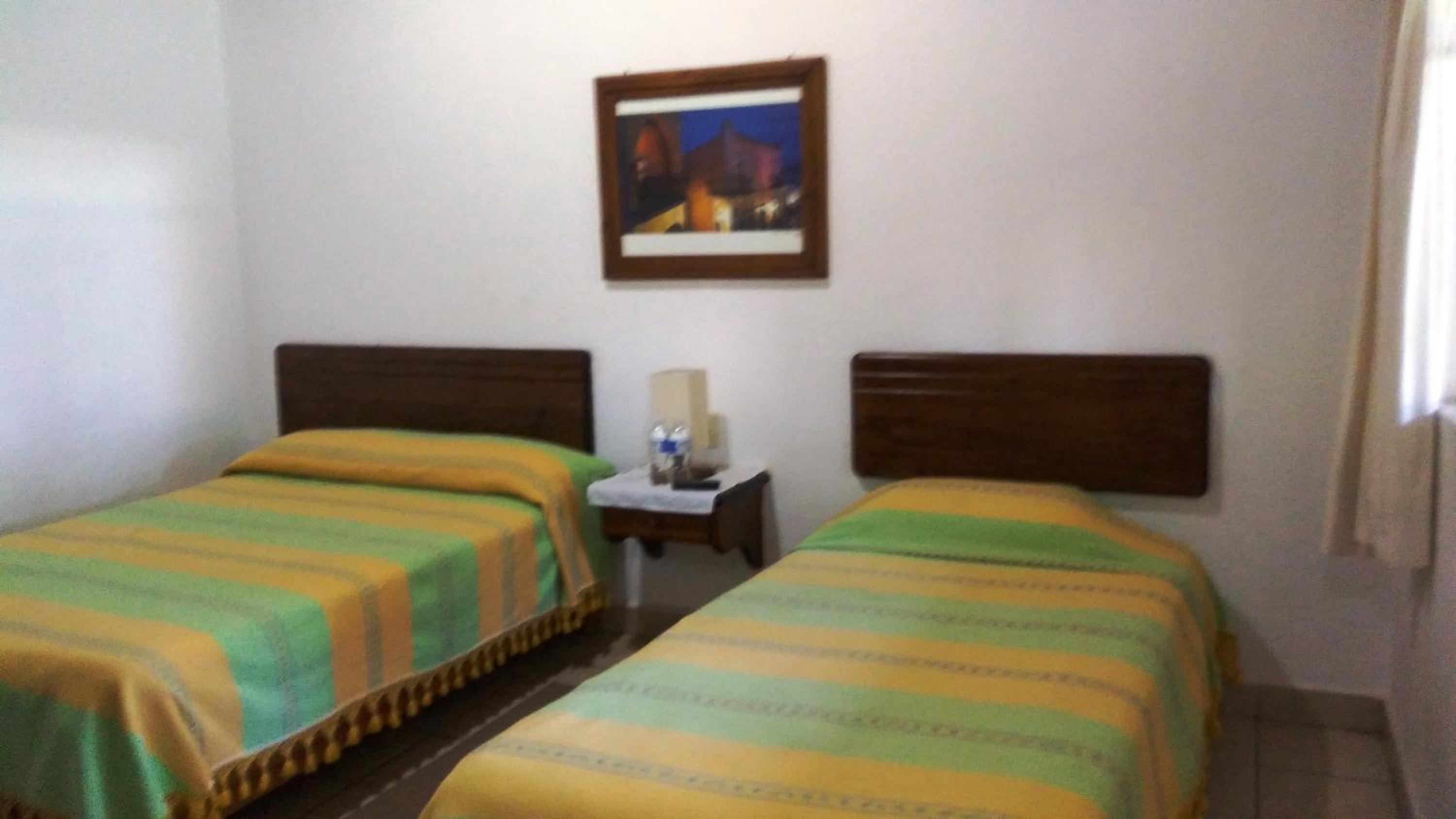 Basic Triple Room photo 3