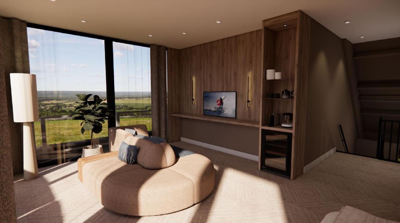 Executive Suite - Photo 4