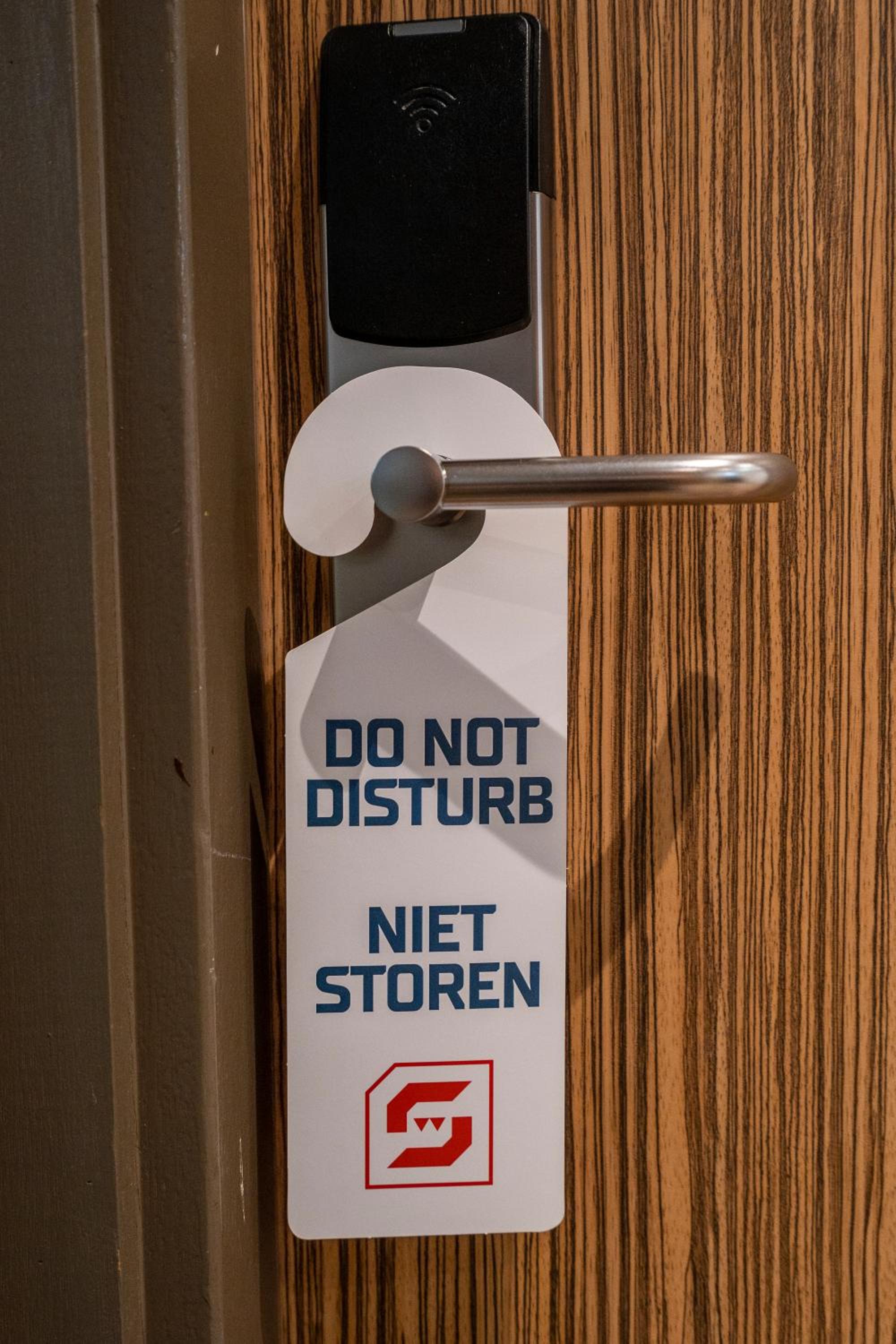 Deluxe Room - Photo 4