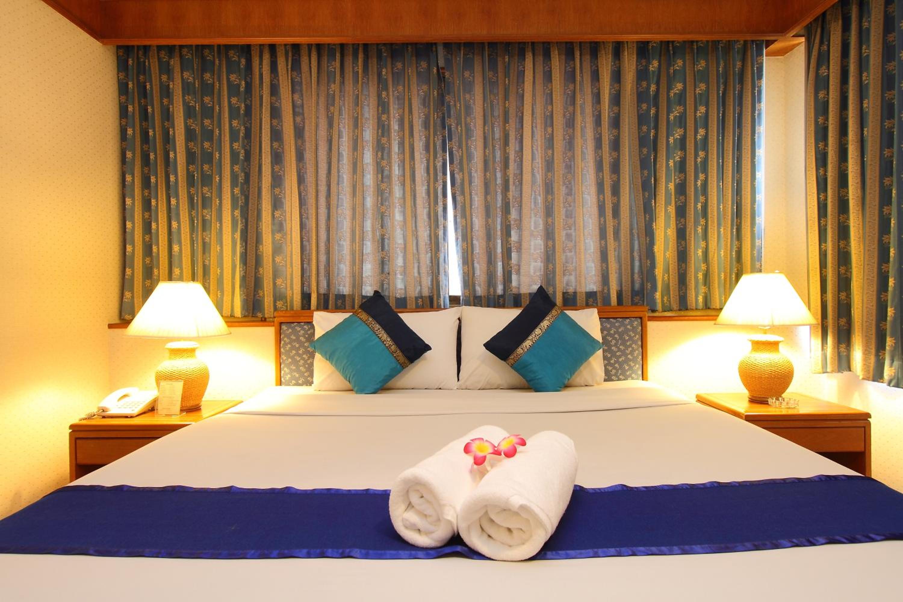 Superior Double or Twin Room photo 3