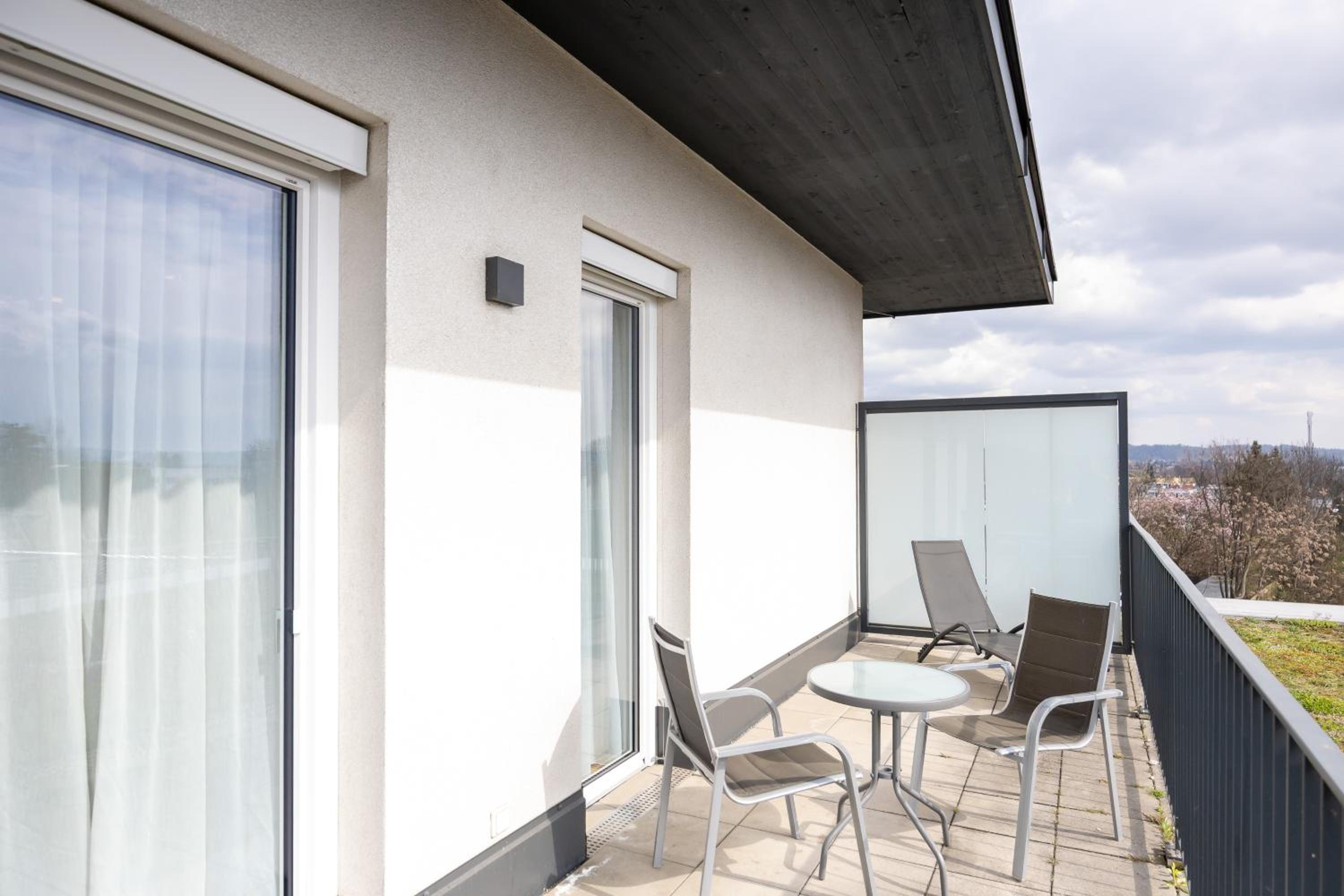 Double or Twin Room with Terrace