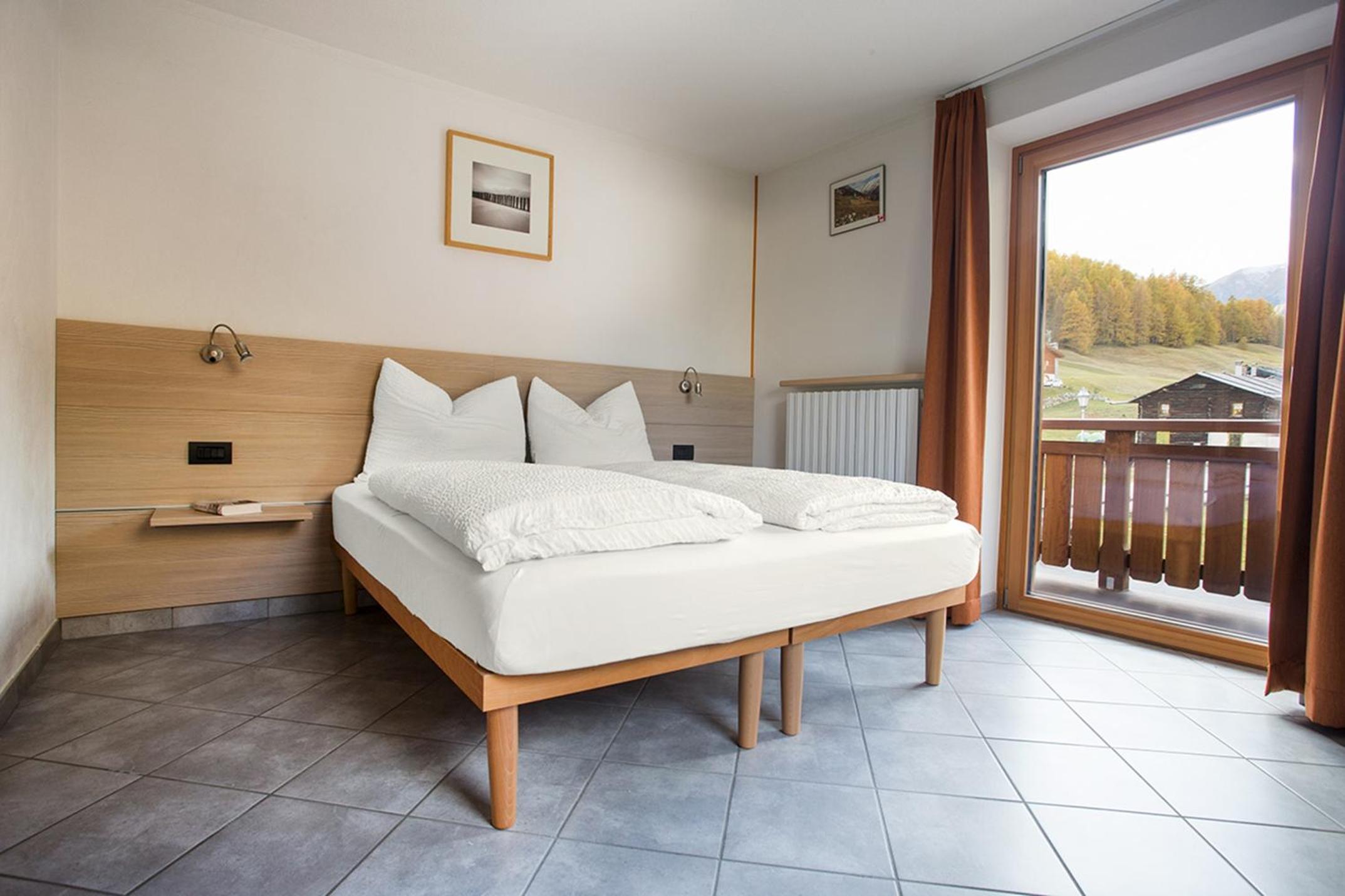 Two-Bedroom Apartment with Balcony photo 1
