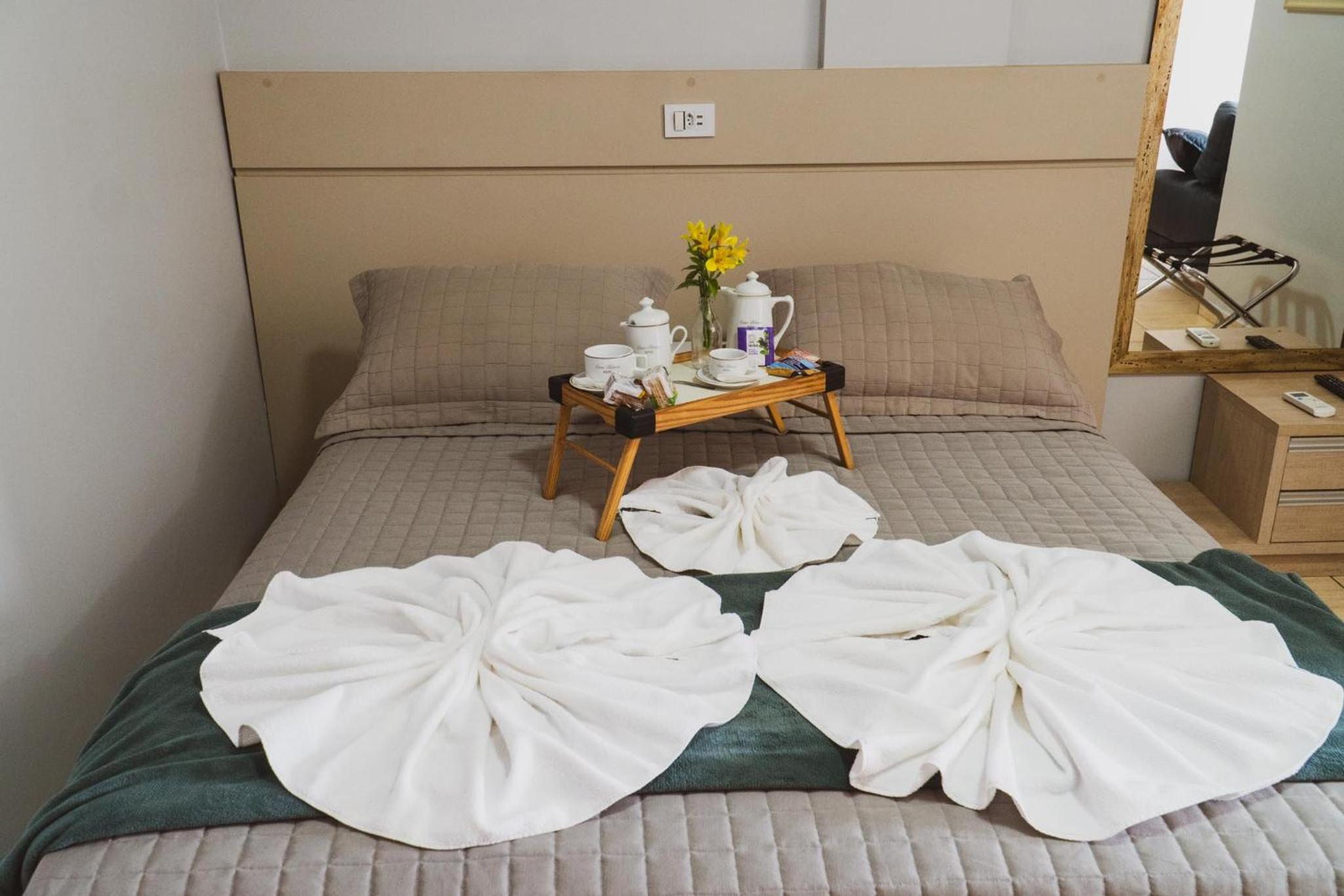 Queen Room with Spa Bath
