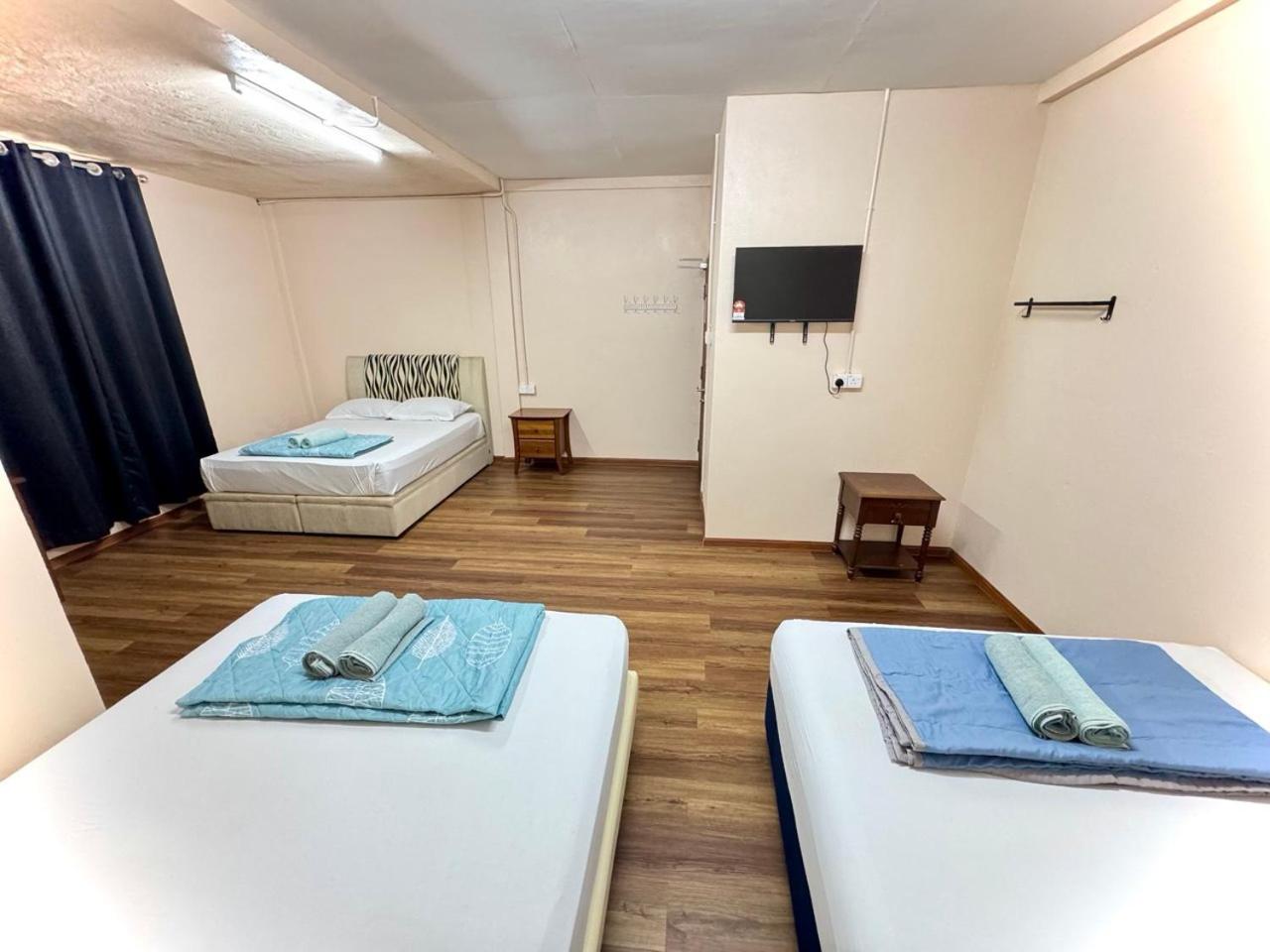 Premium Quadruple Room